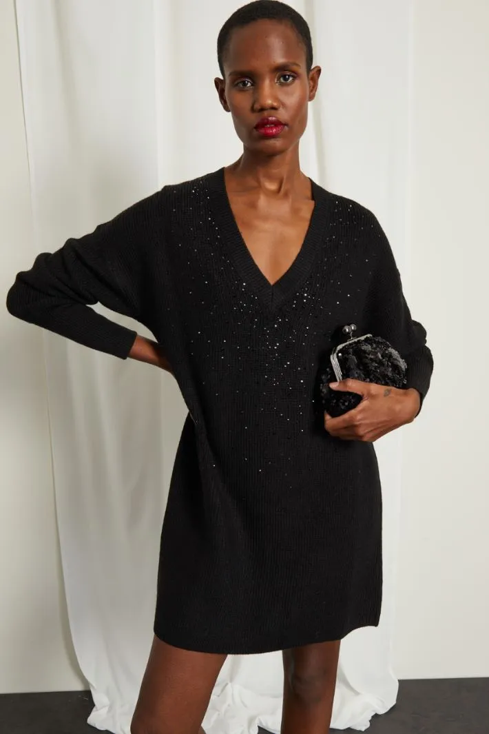 Abito in maglia con strass