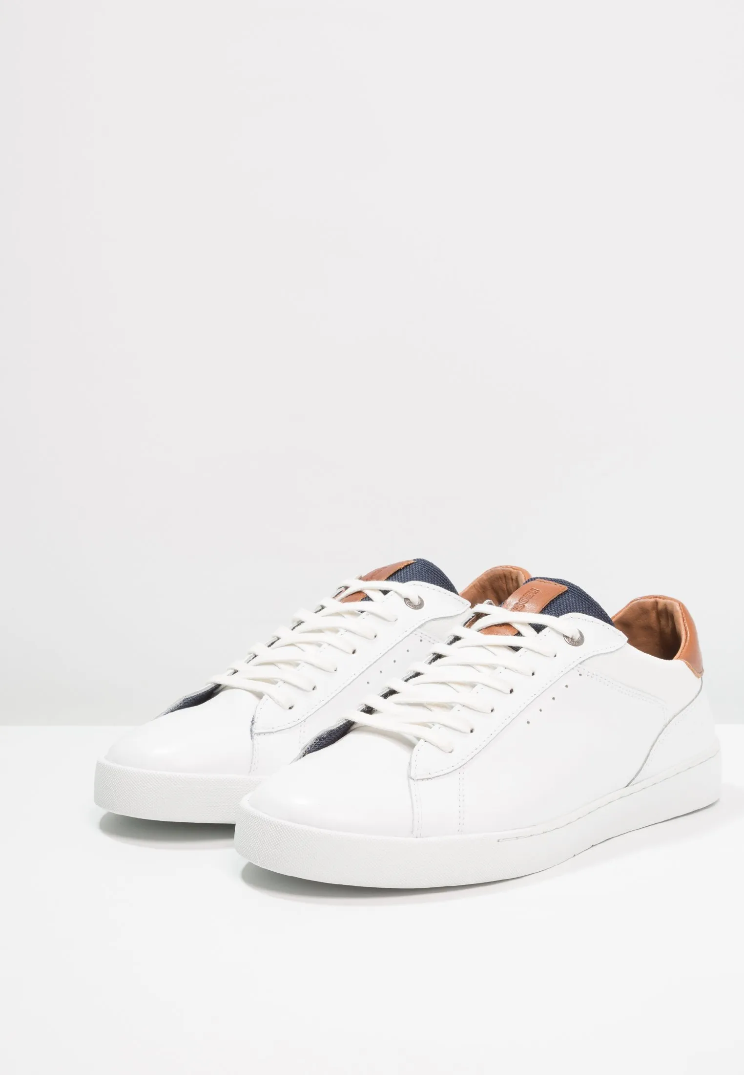 AMICAL - Sneakers basse