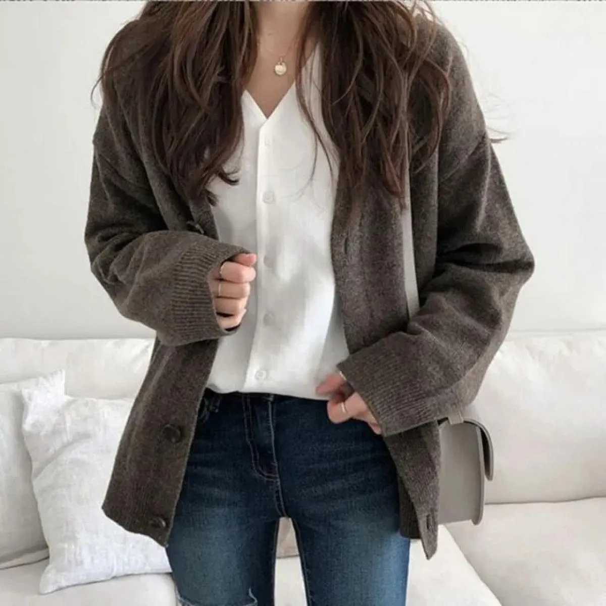 Autunno Inverno Nuovo maglione tinta unita cardigan moda donna scollo a V bottone maglione cappotto donna