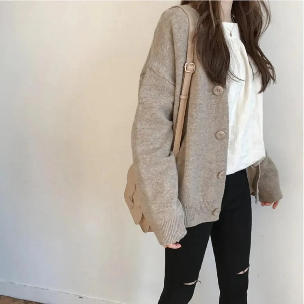 Autunno Inverno Nuovo maglione tinta unita cardigan moda donna scollo a V bottone maglione cappotto donna