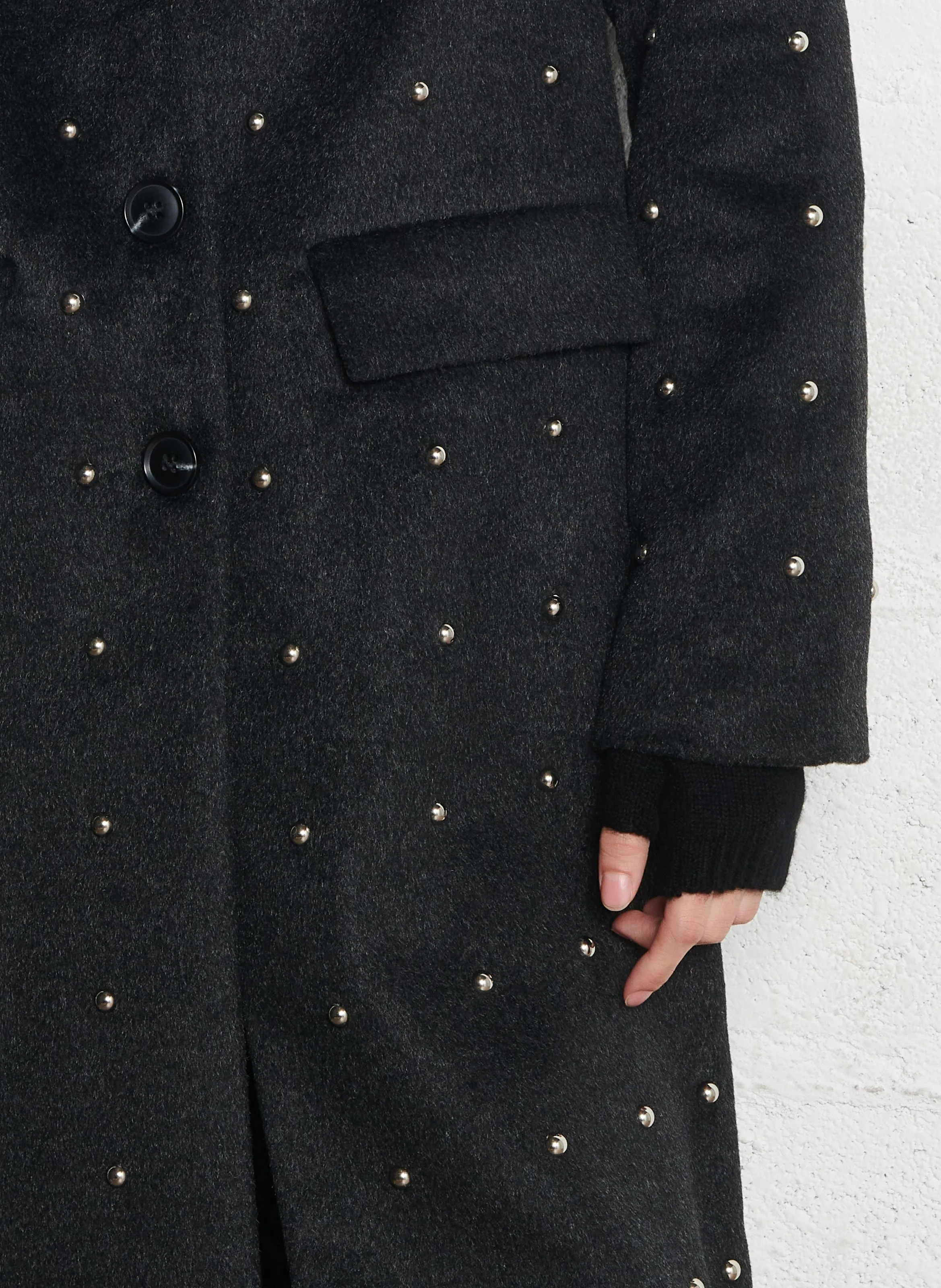  BERENICE   MABEL - Cappotto lungo con collo alla coreana e borchie | Nero