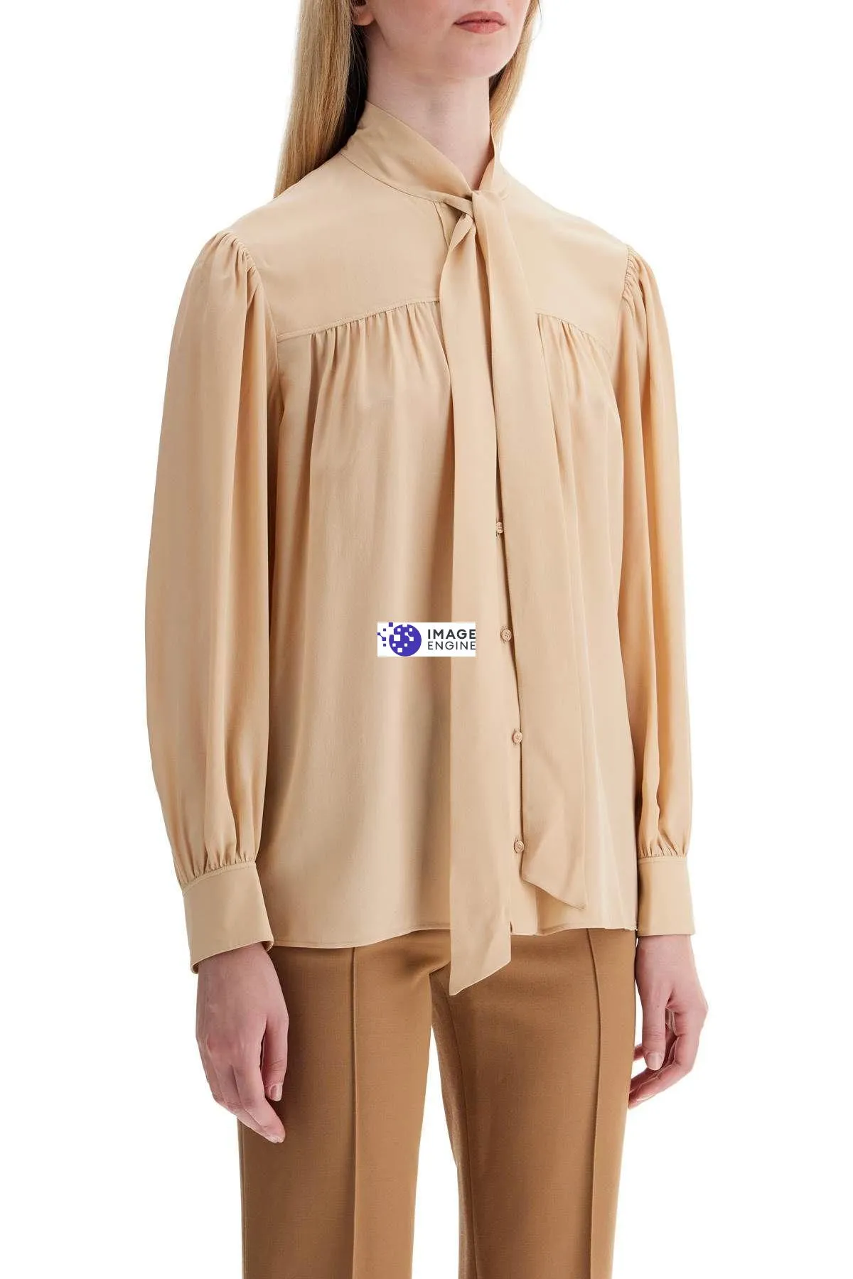 Blusa in seta con lavallière