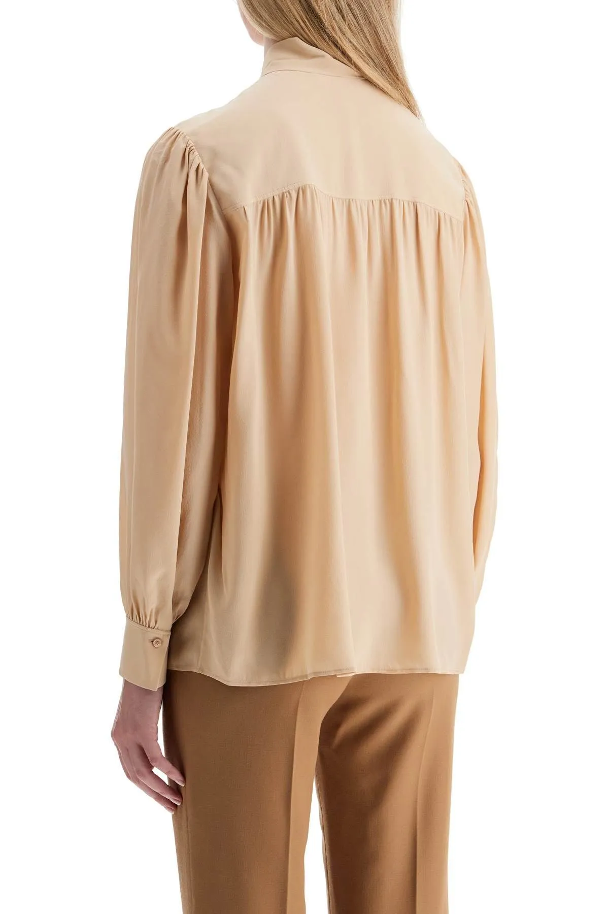 Blusa in seta con lavallière