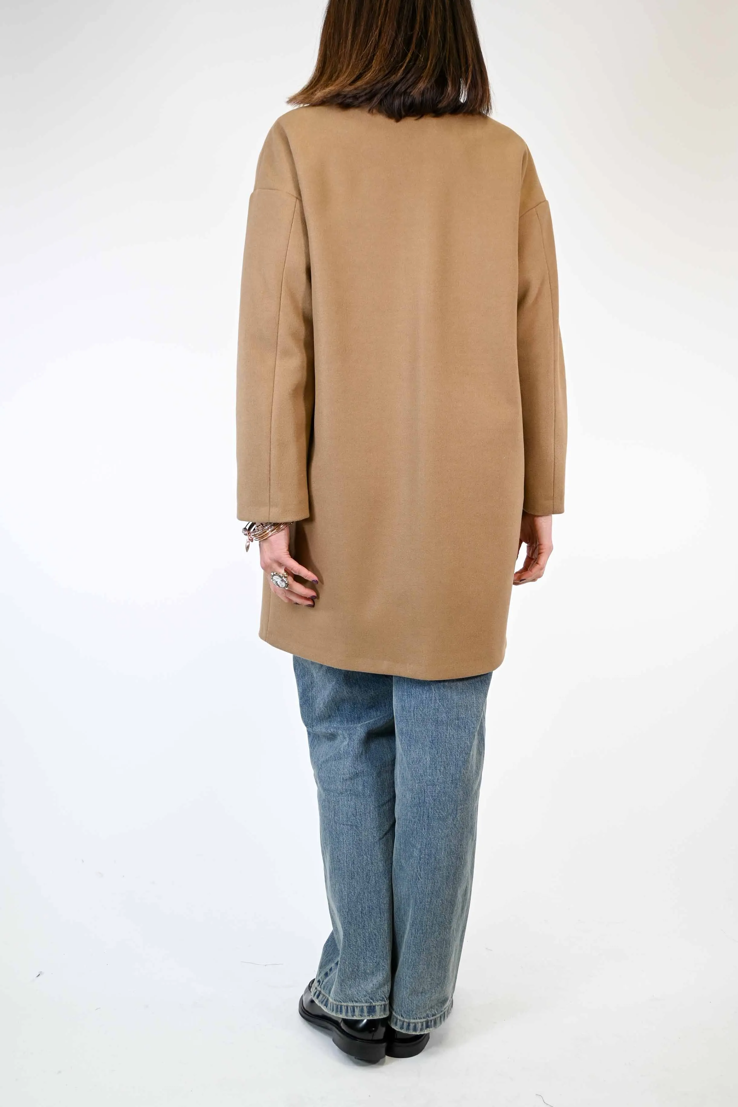 CAPPOTTO AD OVETTO DUE BOTTONI CAMMELLO