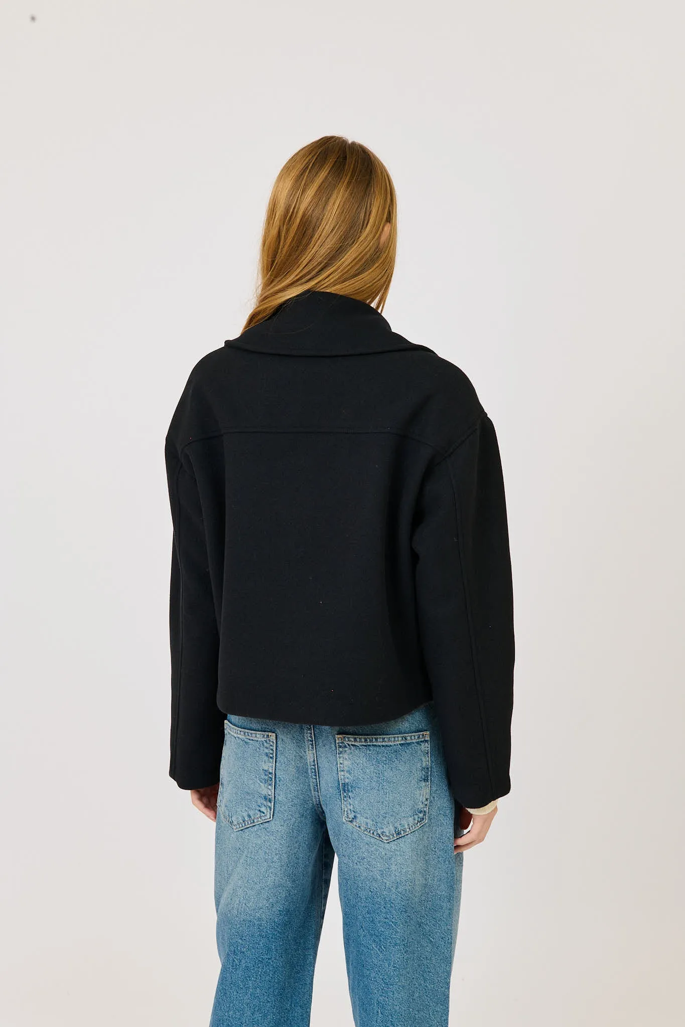 Cappotto corto doppio-petto
