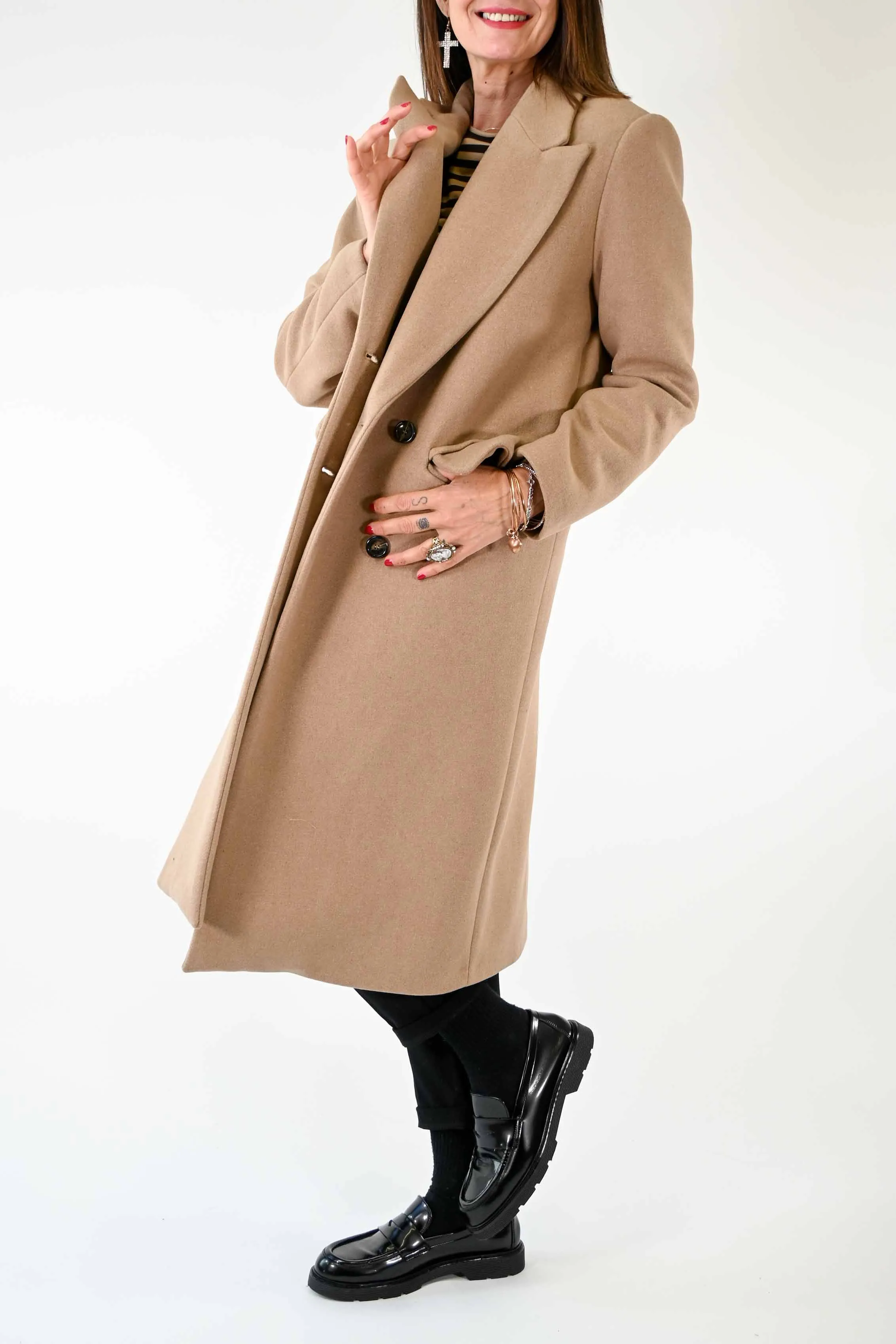 CAPPOTTO DOPPIOPETTO OVER IN LANA COLOR CAMMELLO