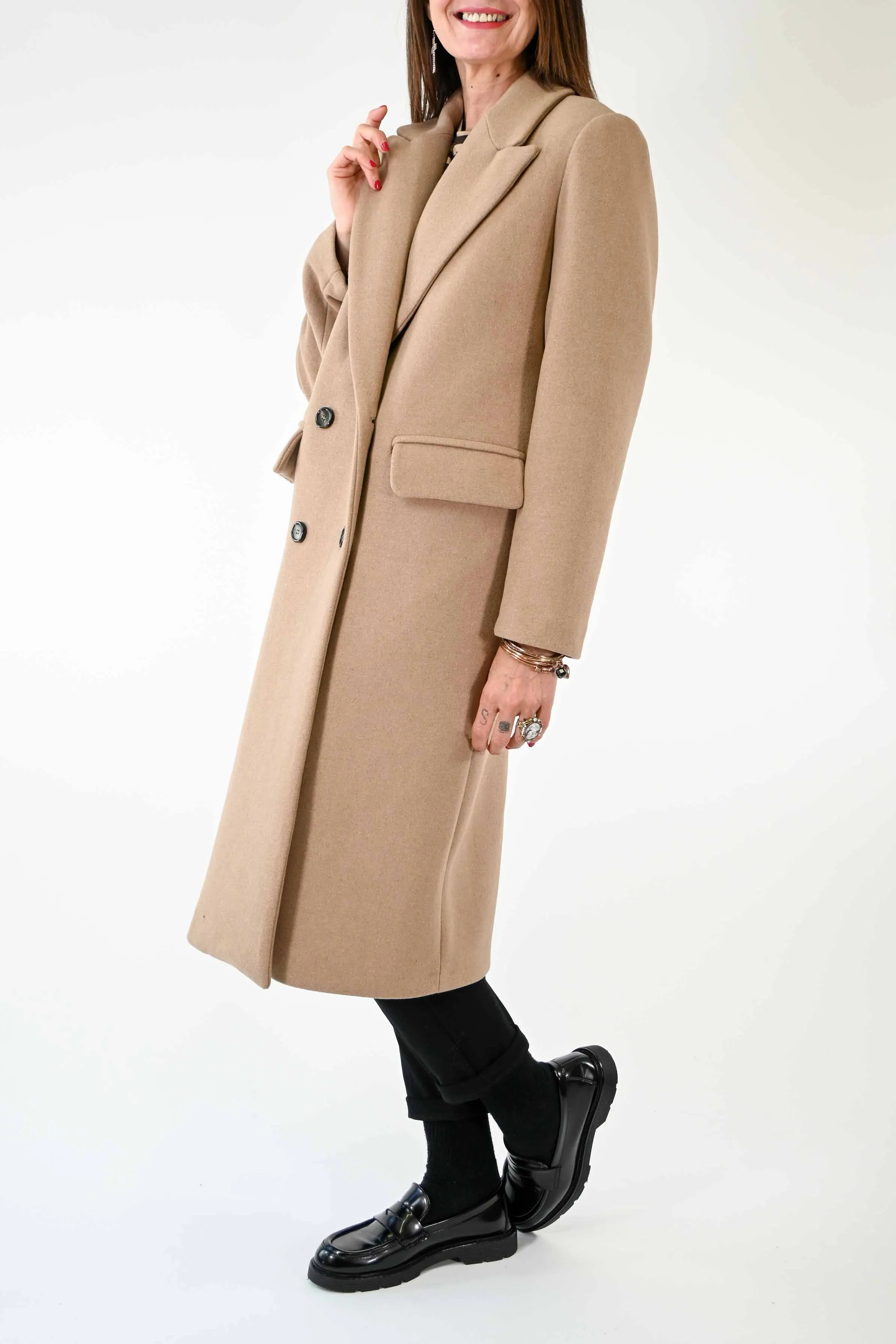 CAPPOTTO DOPPIOPETTO OVER IN LANA COLOR CAMMELLO