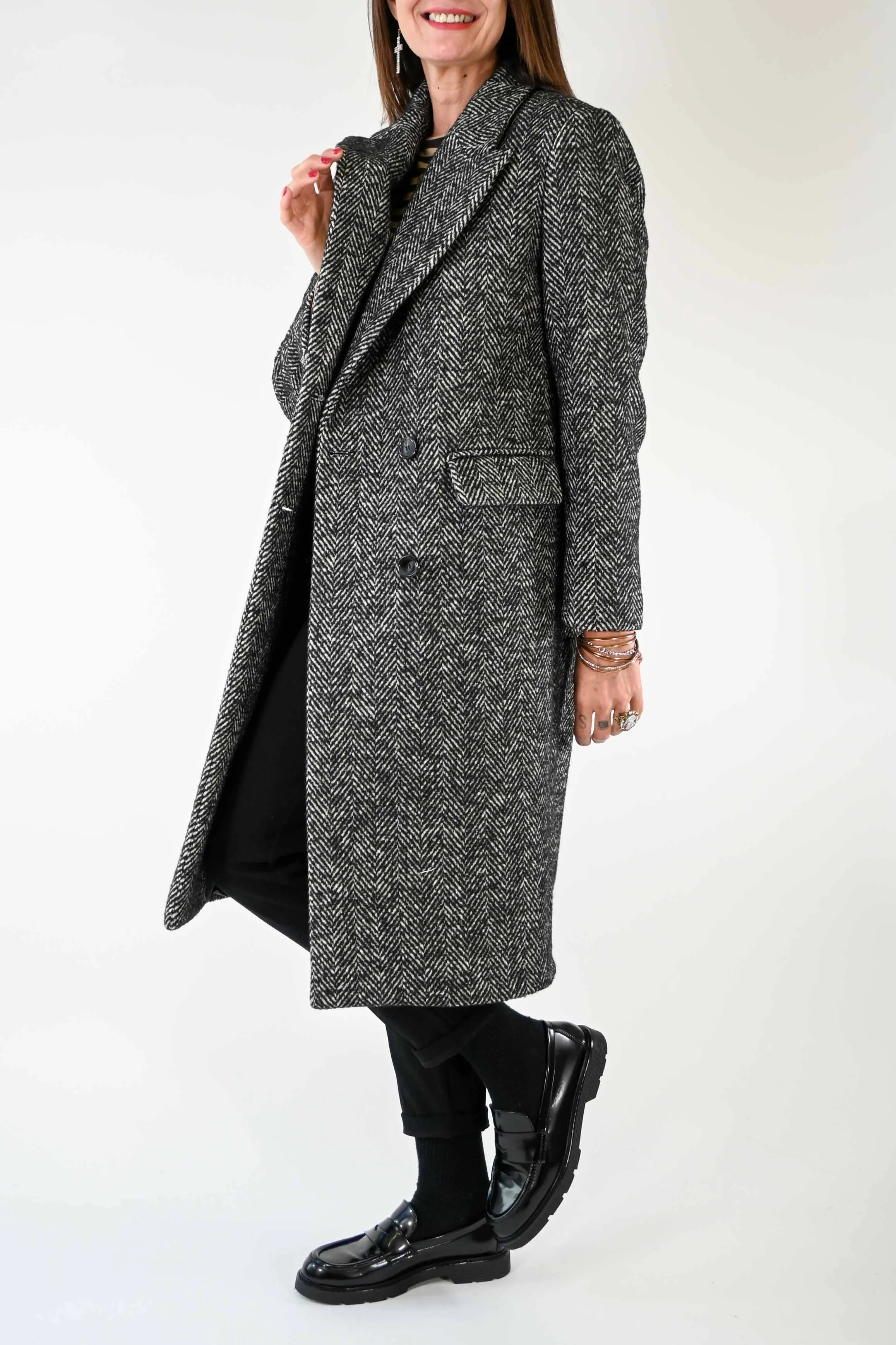 CAPPOTTO DOPPIOPETTO SPINATO COLOR PANNA/NERO