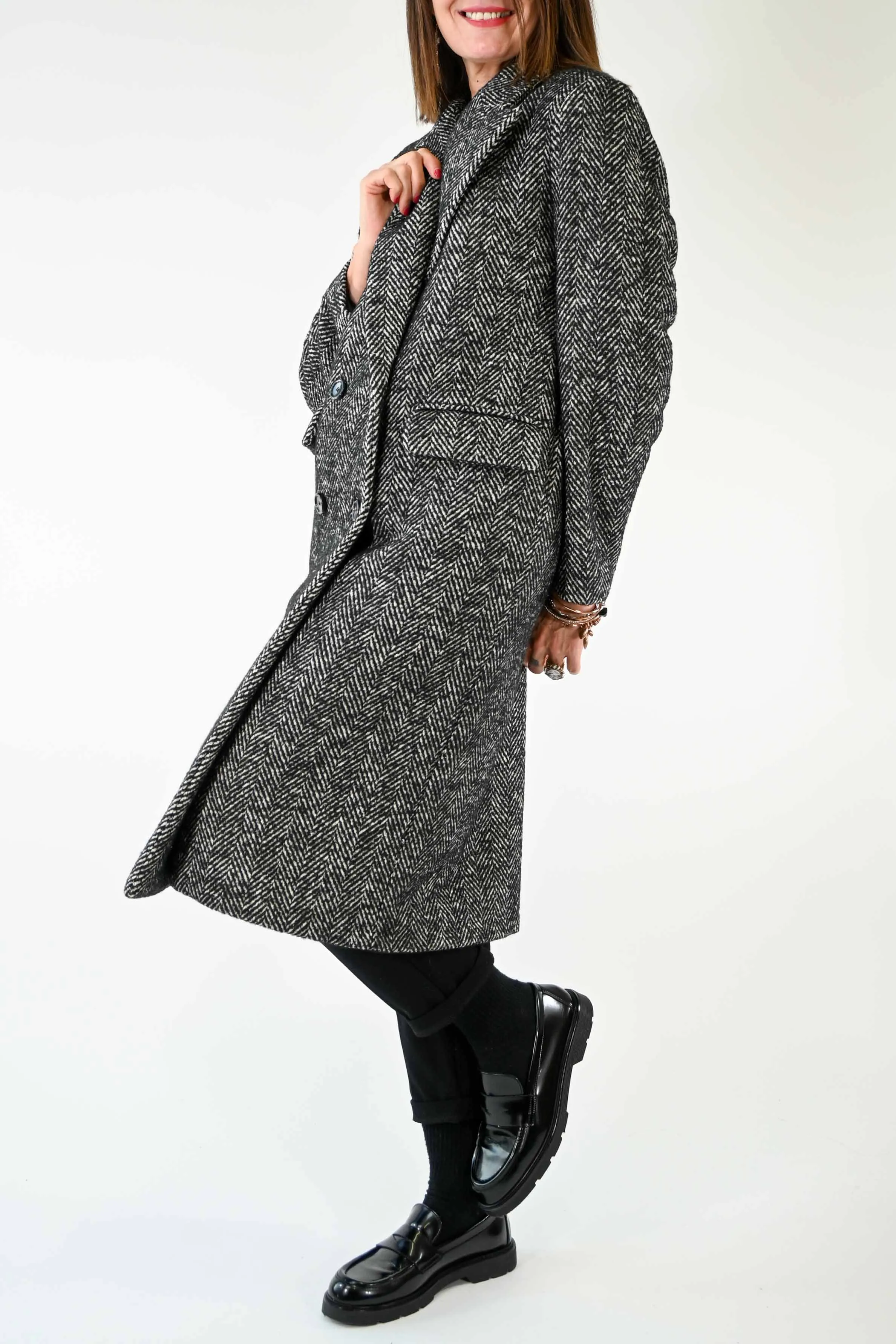 CAPPOTTO DOPPIOPETTO SPINATO COLOR PANNA/NERO
