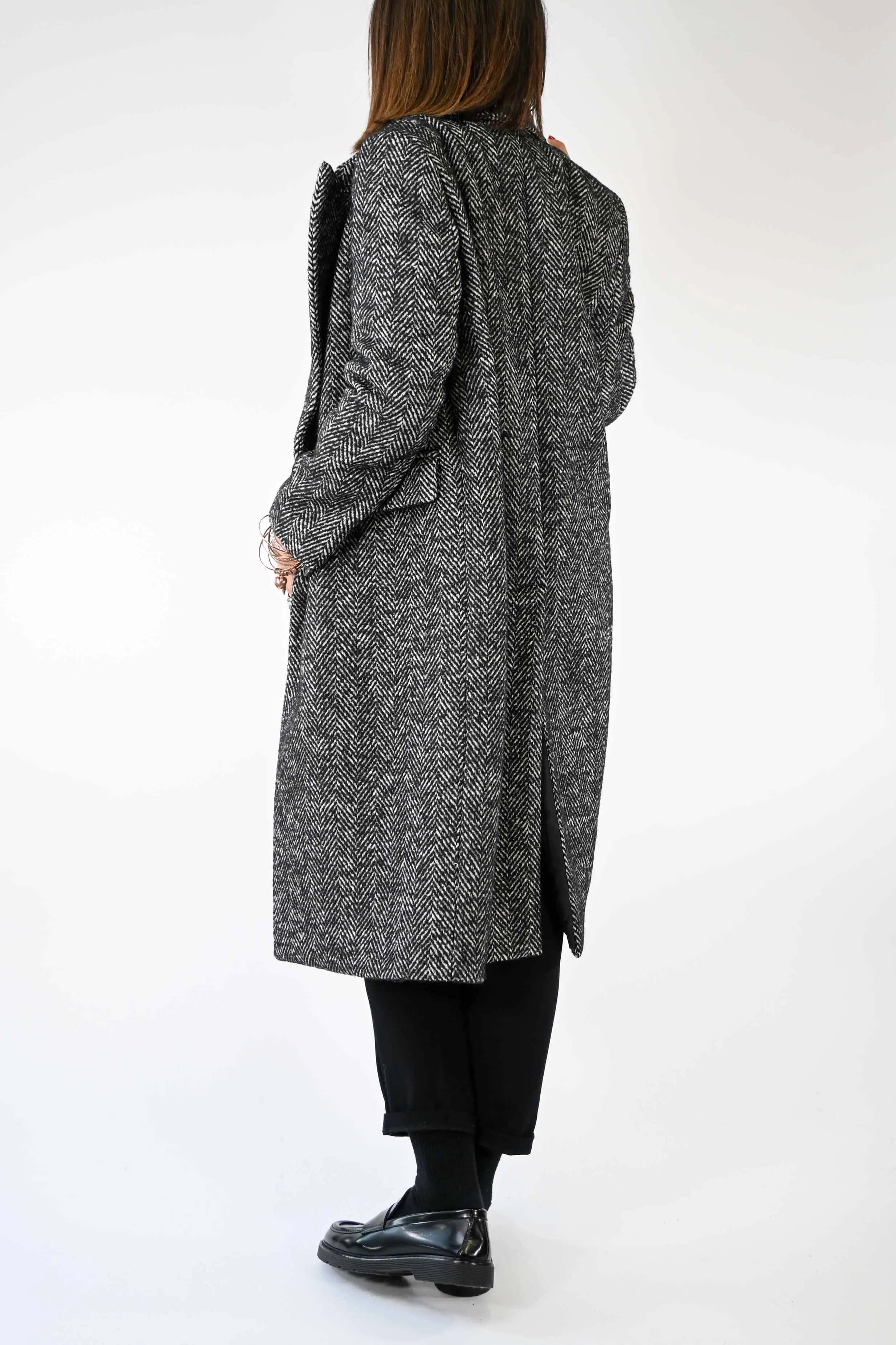 CAPPOTTO DOPPIOPETTO SPINATO COLOR PANNA/NERO