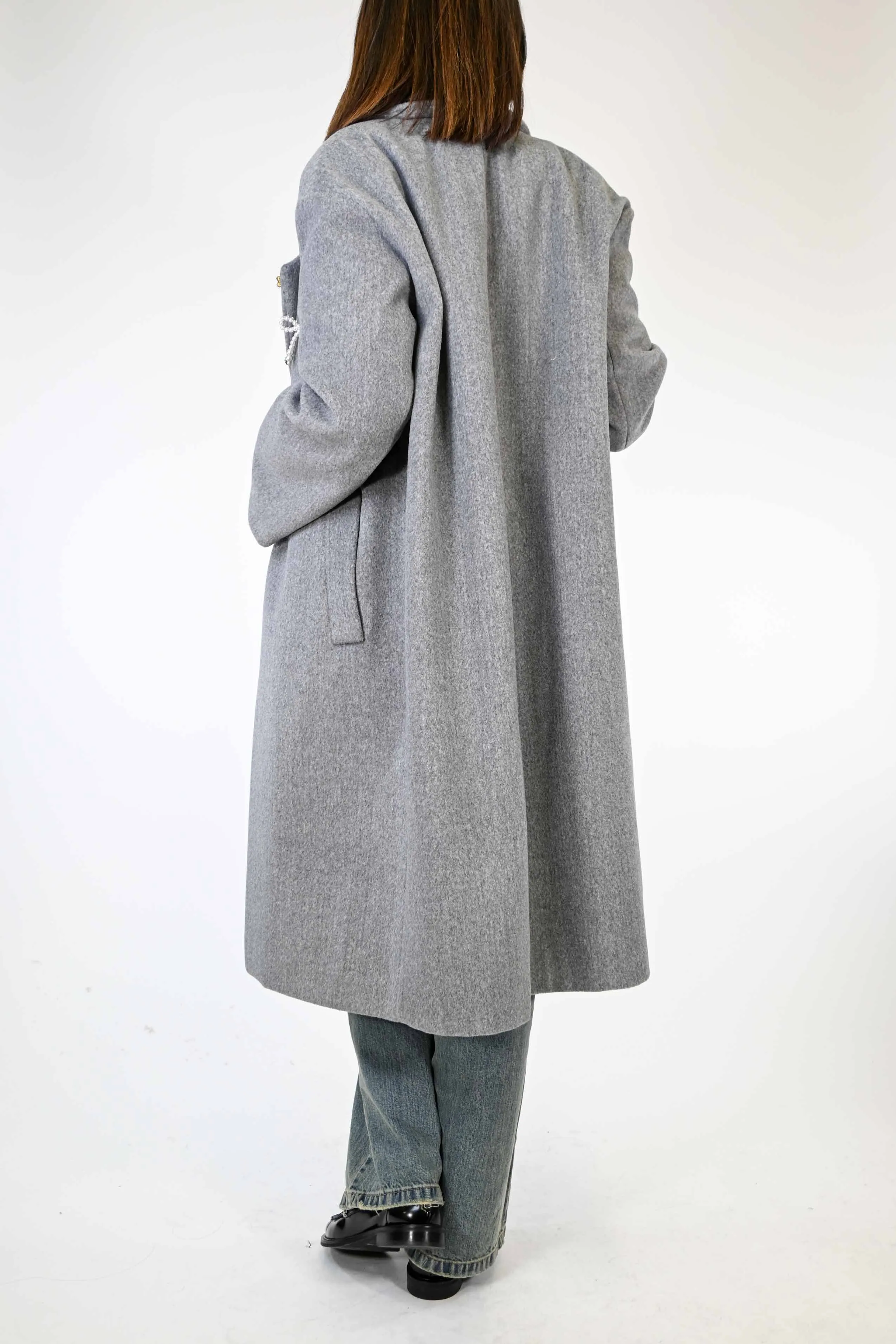 CAPPOTTO DUE BOTTONI CON SPILLE COLOR GRIGIO