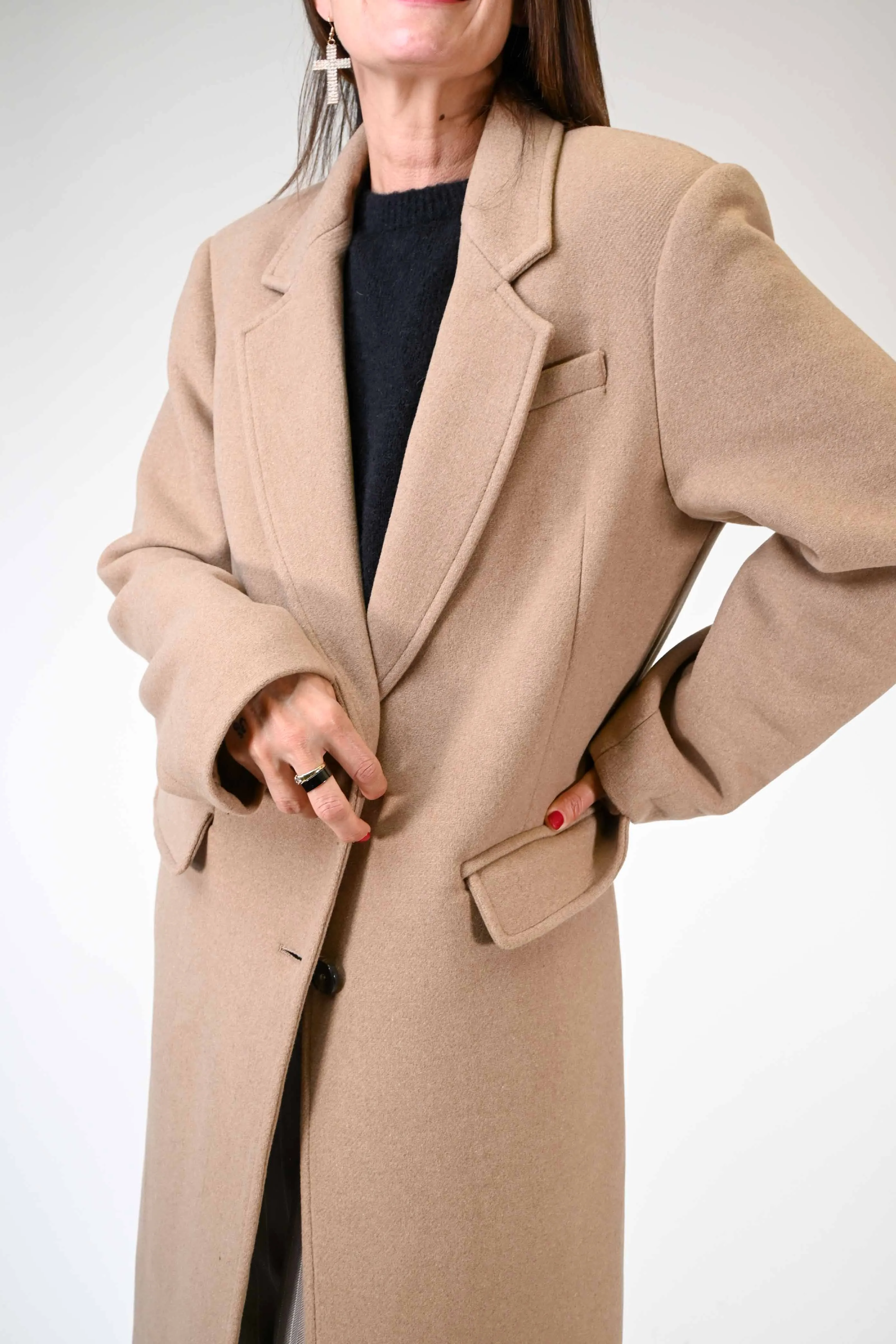CAPPOTTO DUE BOTTONI OVER IN LANA COLOR CAMMELLO