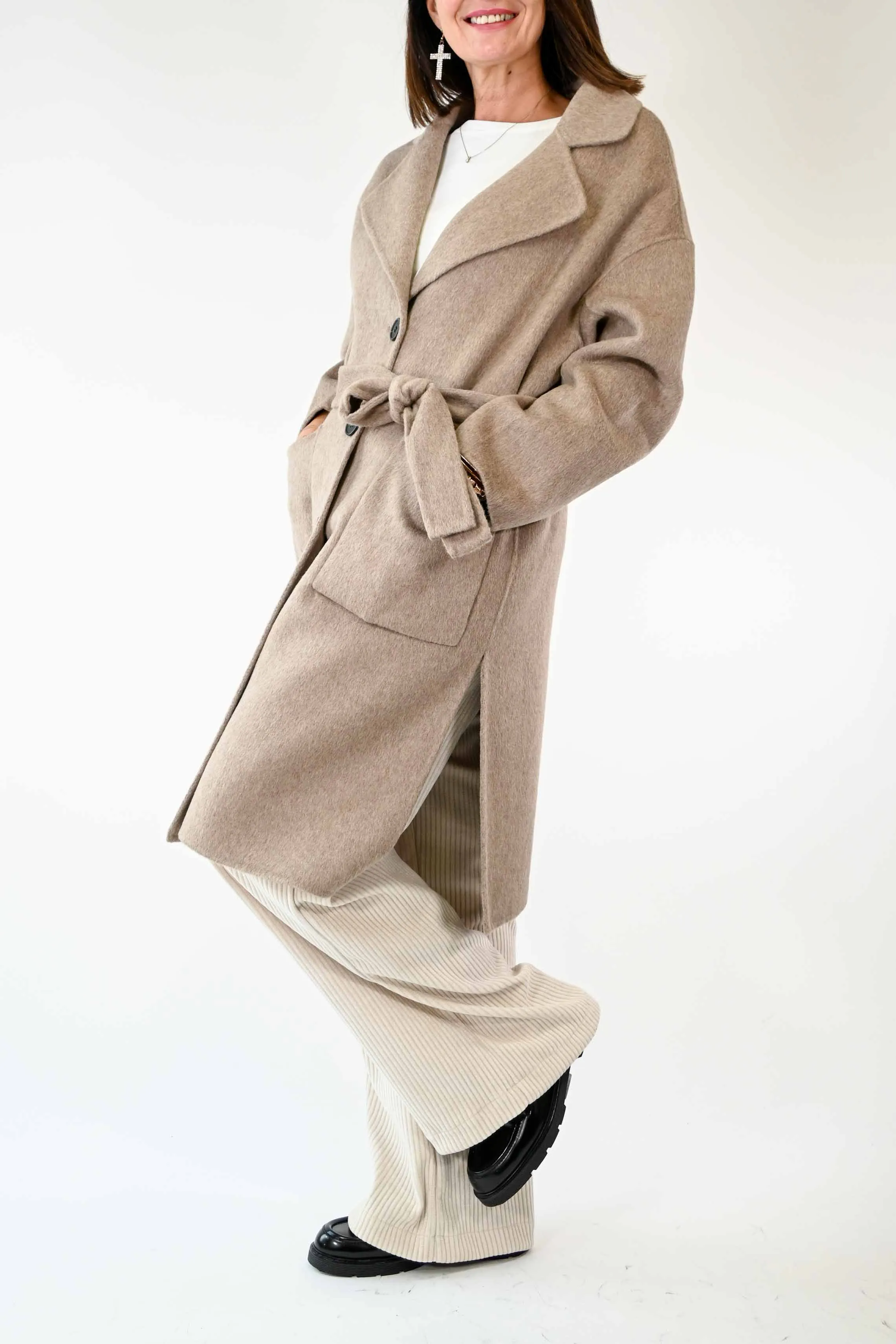 CAPPOTTO HAND MADE  CON CINTURA COLOR CAMMELLO