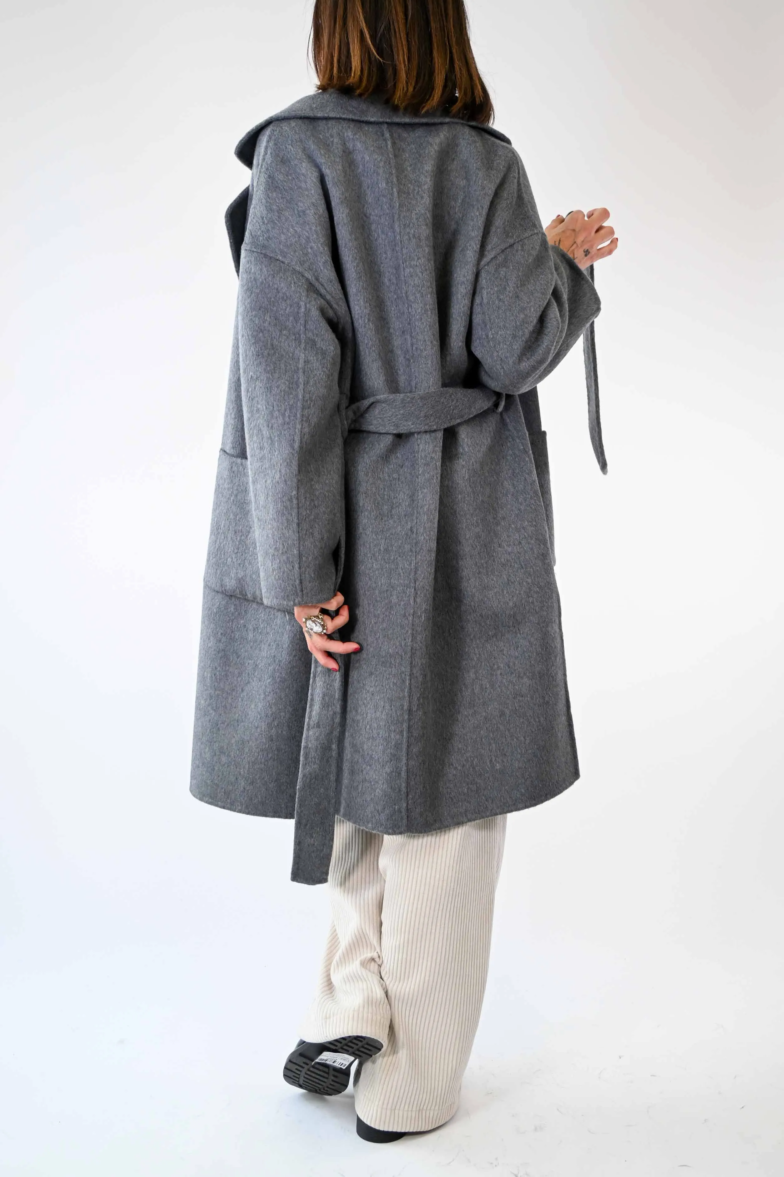 CAPPOTTO HAND MADE CON CINTURA COLOR GRIGIO