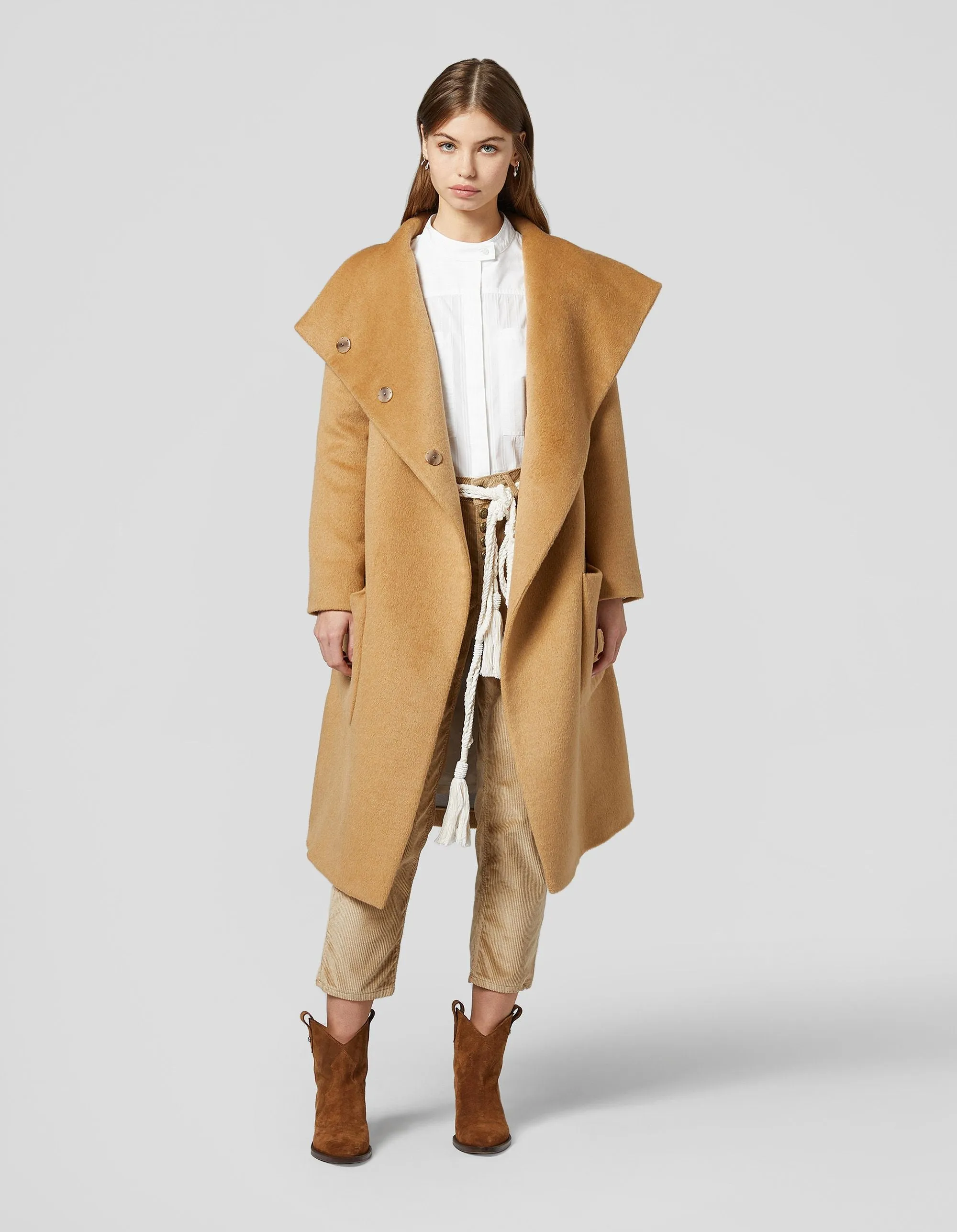 Cappotto over collo a cratere