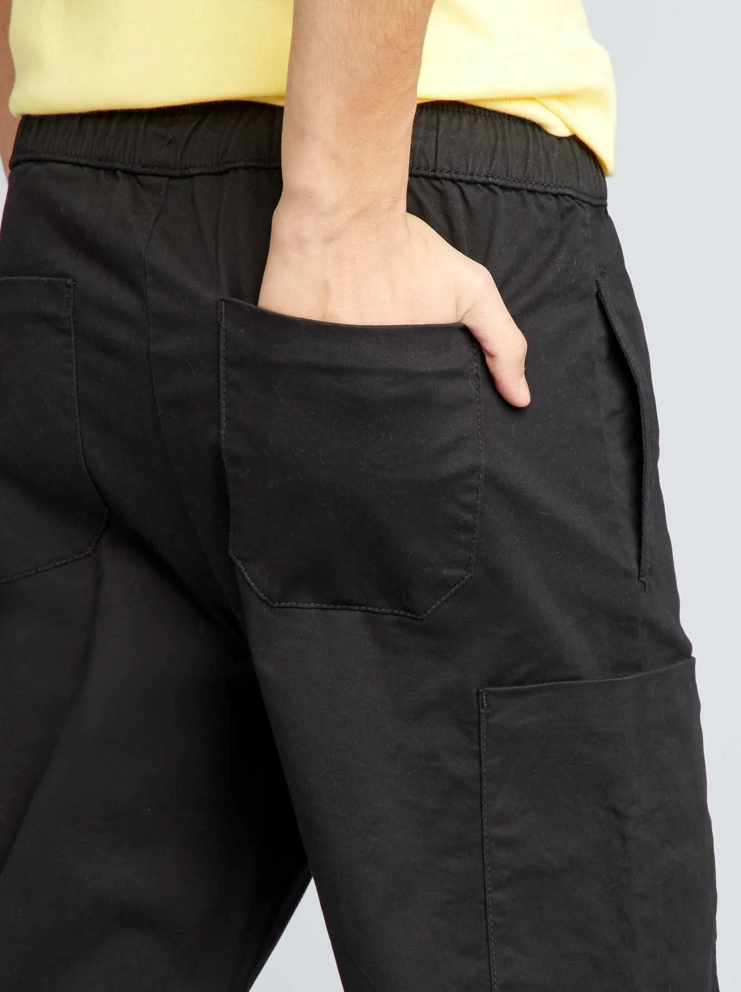 Cargo larghi con impunture - nero