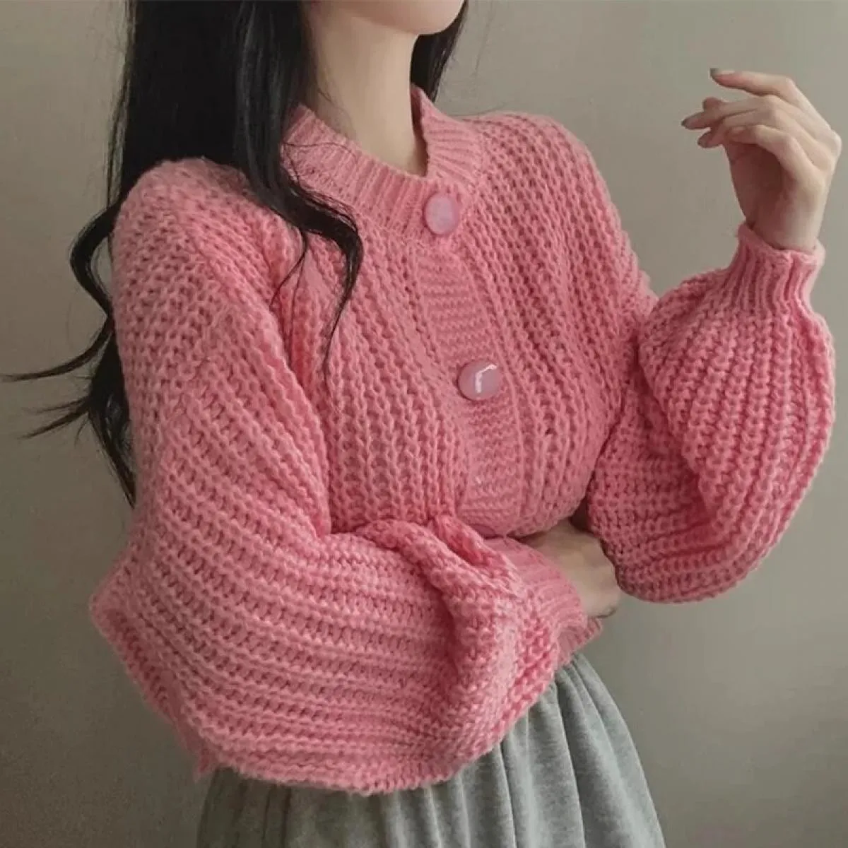 Chic autunno francese girocollo fibbia sciolto maglione corto lavorato a maglia cardigan cappotto maglione da donna