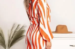 Elegante mini abito asimmetrico Vestea, arancio