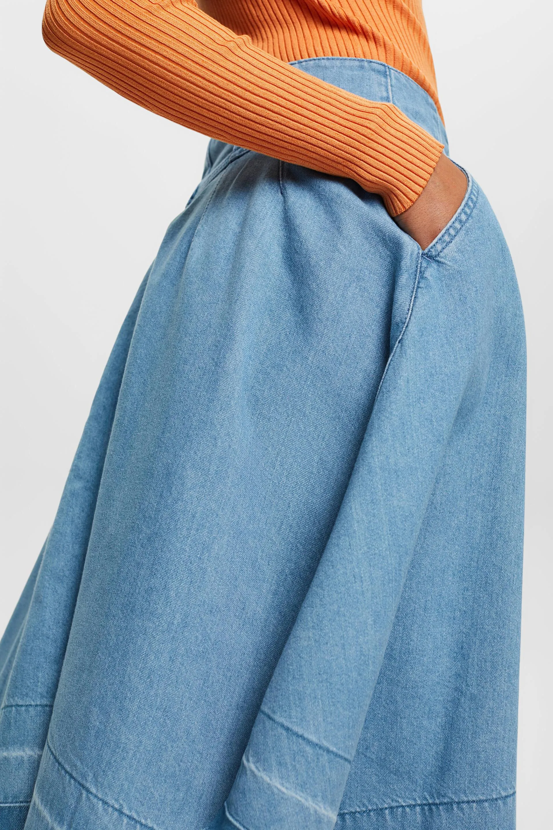 Gonna in denim asimmetrica