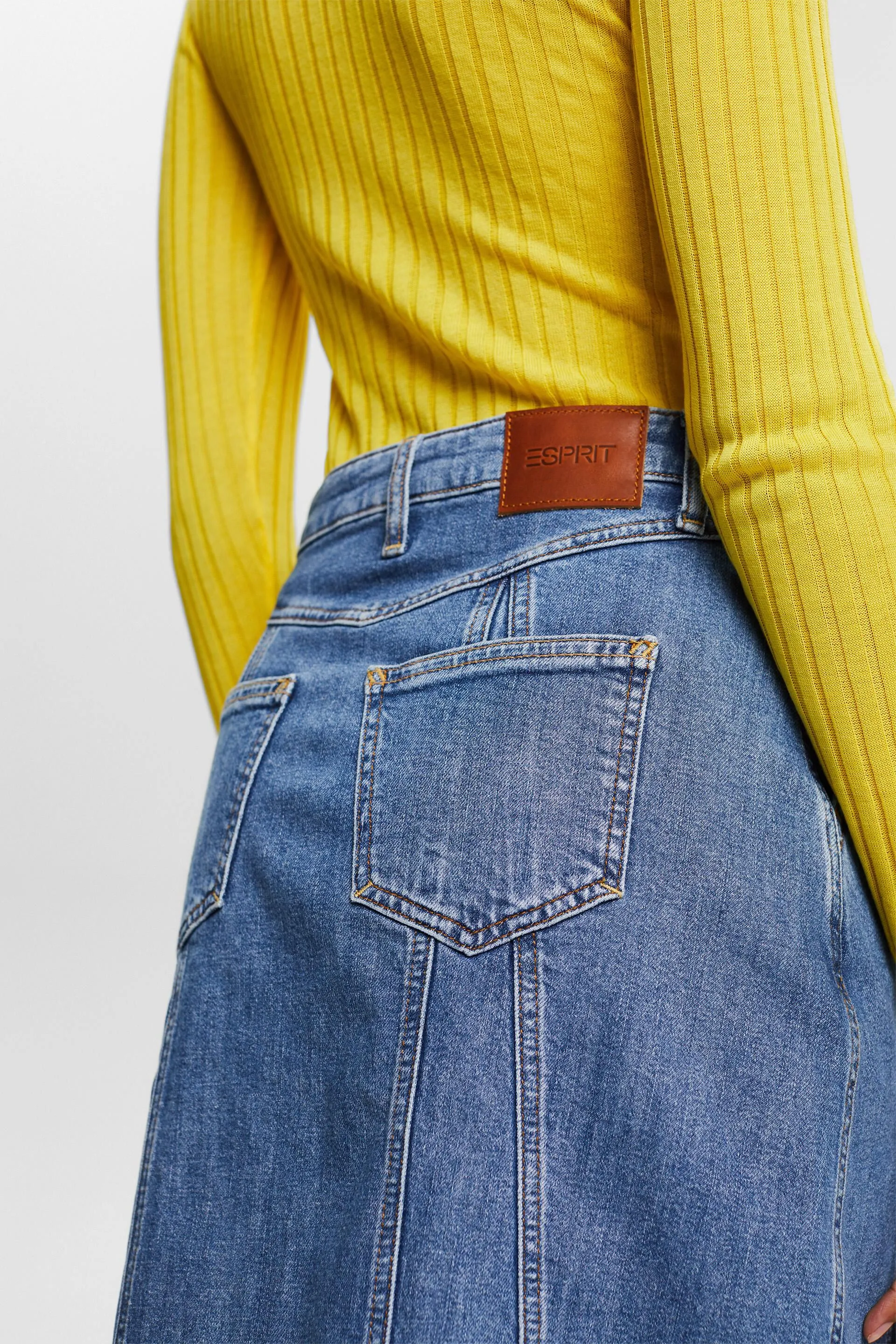 Gonna midi in denim