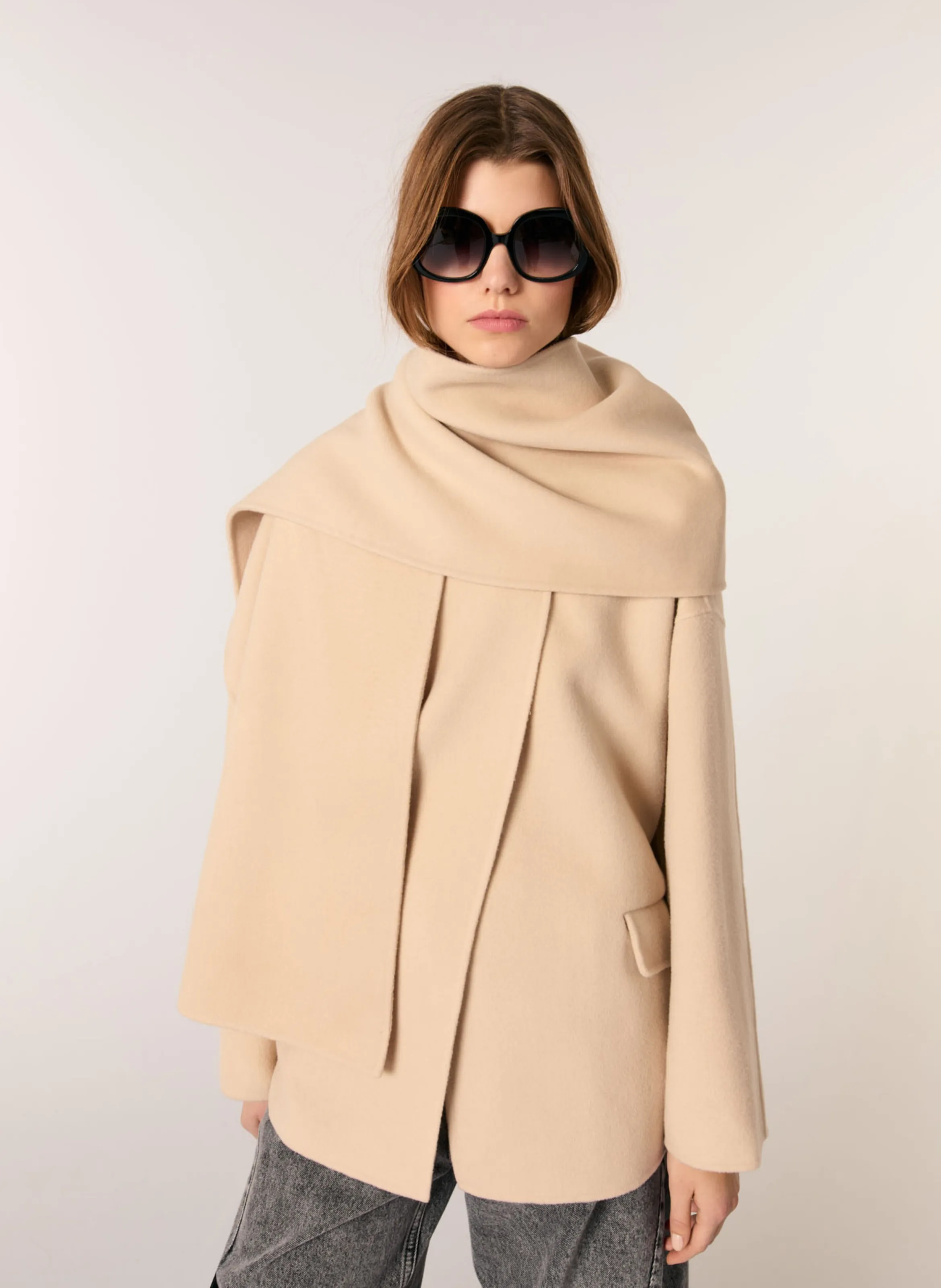  MAJE   Cappotto con sciarpa integrata in misto lana | Beige
