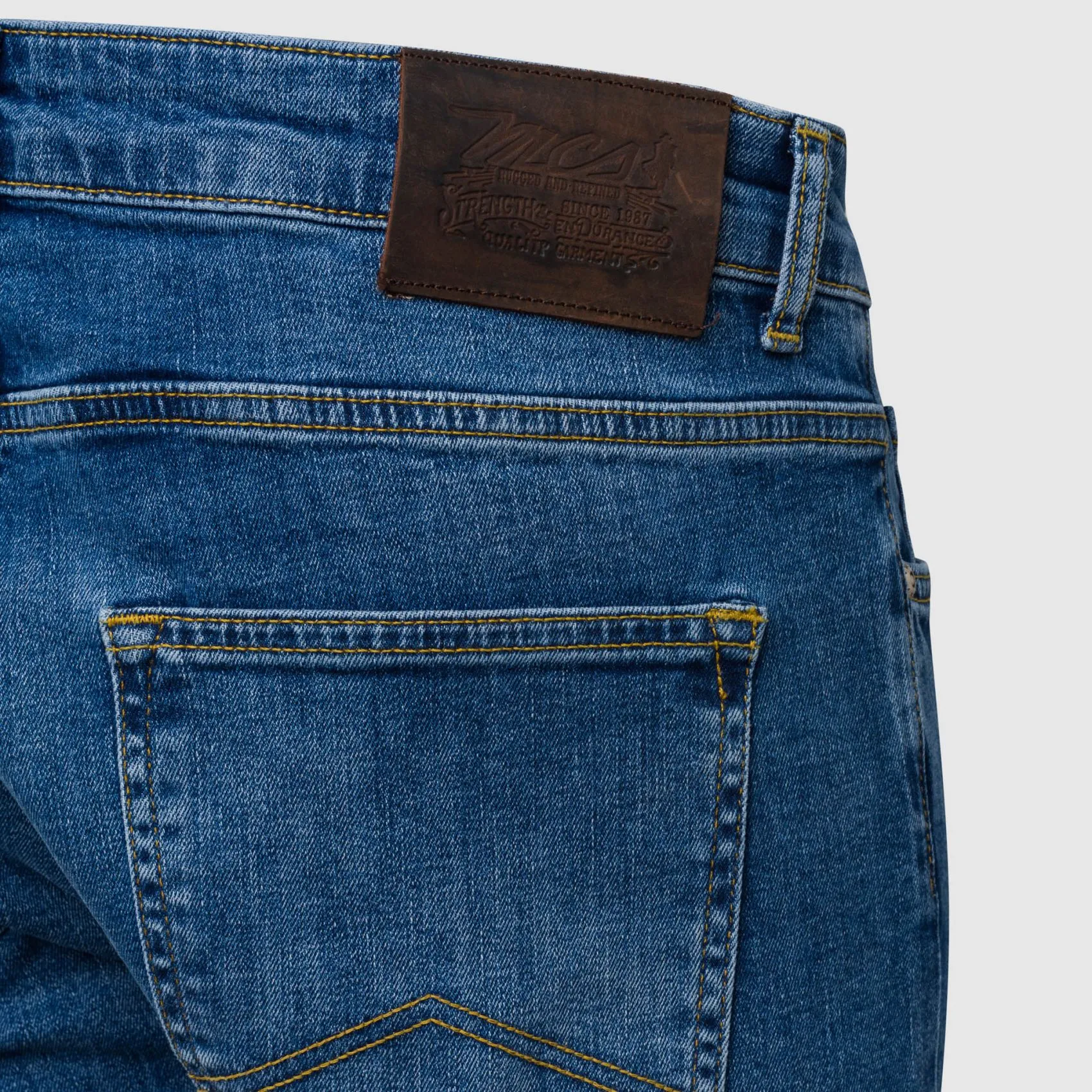 Medium wash stretch jeans mcs regular fit denim