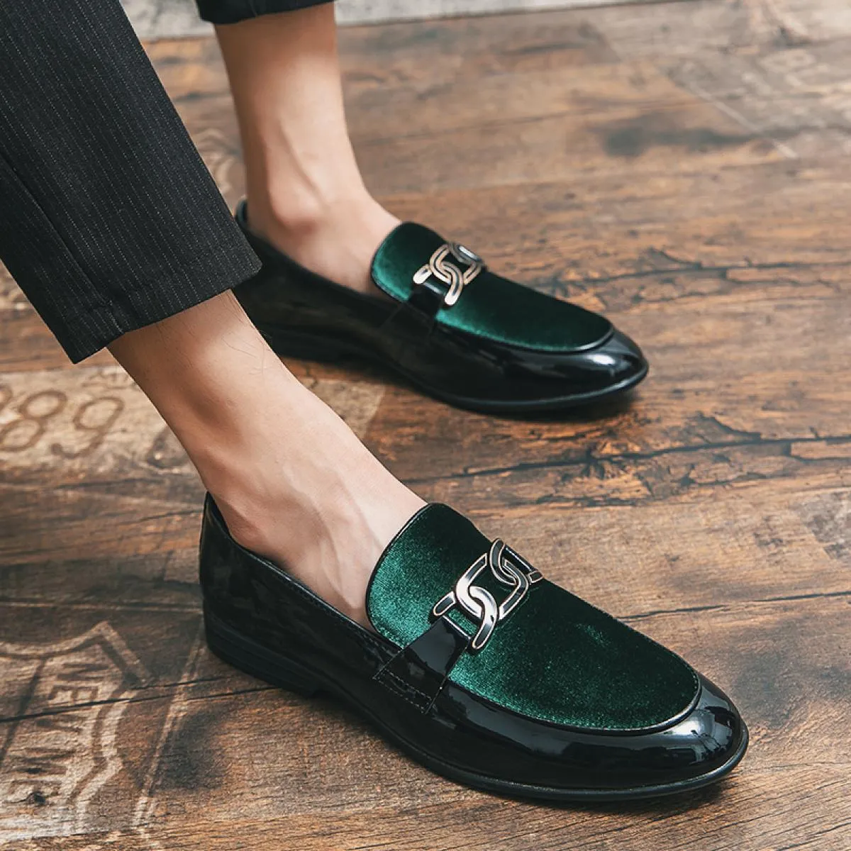 Nuove scarpe da sposa per uomo mocassini slipon in pelle verniciata verde punta tonda scarpe eleganti da uomo spedizione gratuit