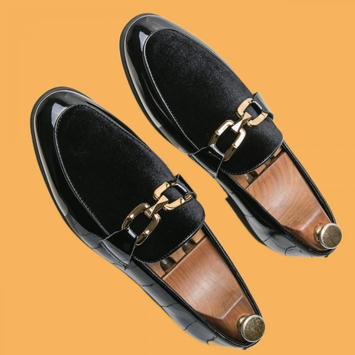 Nuove scarpe da sposa per uomo mocassini slipon in pelle verniciata verde punta tonda scarpe eleganti da uomo spedizione gratuit