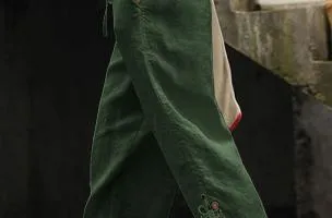 Pantalone elegante in cotone con pizzo, oliva