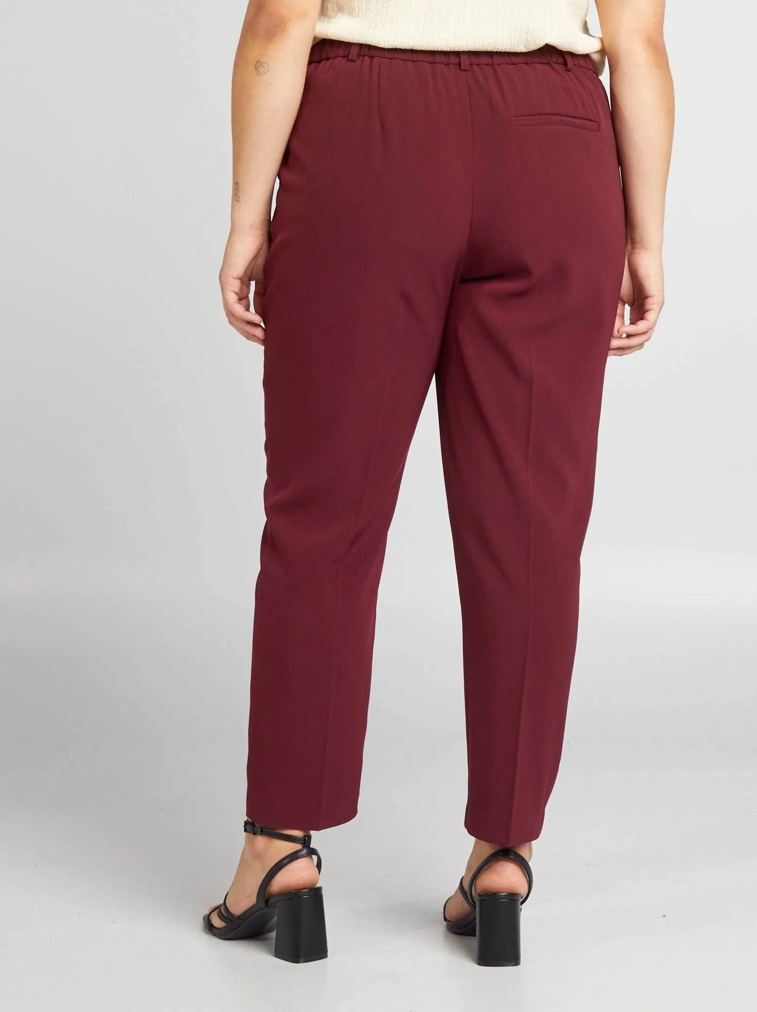 Pantaloni a sigaretta - ROSSO
