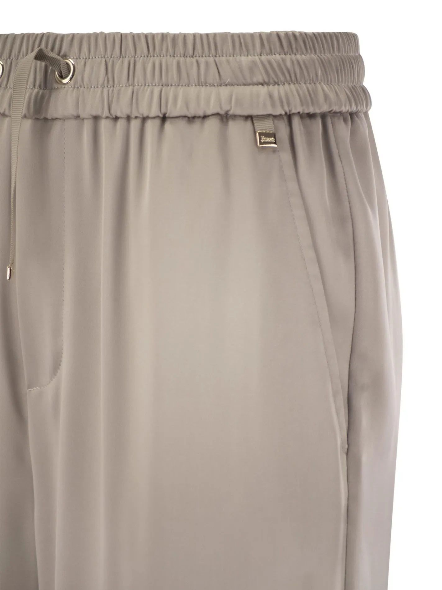 Pantaloni in casual satin