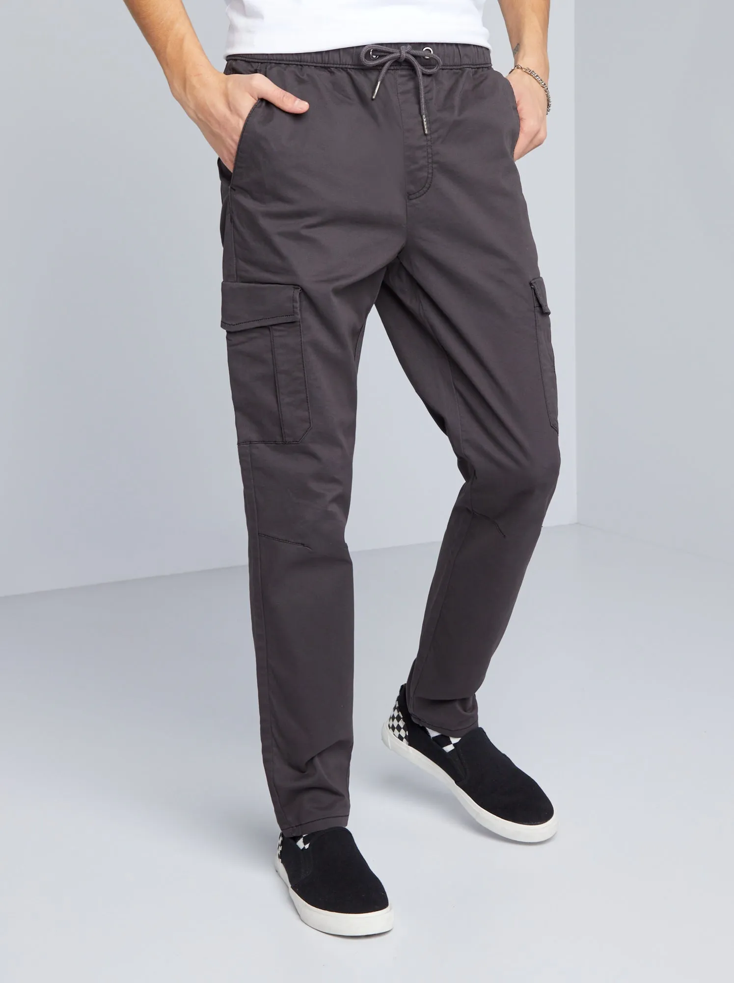Pantaloni slim multitasche - NERO