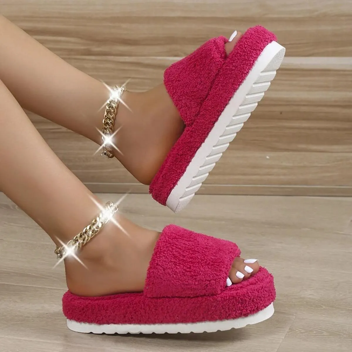 Pantofole da donna con suola spessa di marca di lusso Pantofole da donna in velluto a coste verde Capispalla piatti da donna Inf