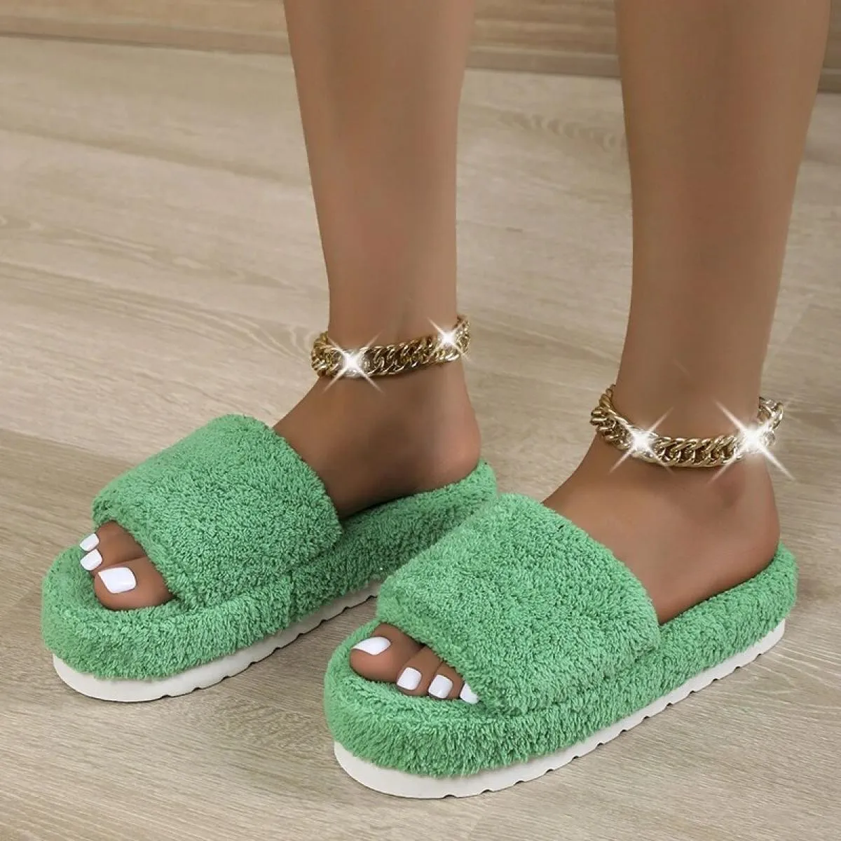 Pantofole da donna con suola spessa di marca di lusso Pantofole da donna in velluto a coste verde Capispalla piatti da donna Inf