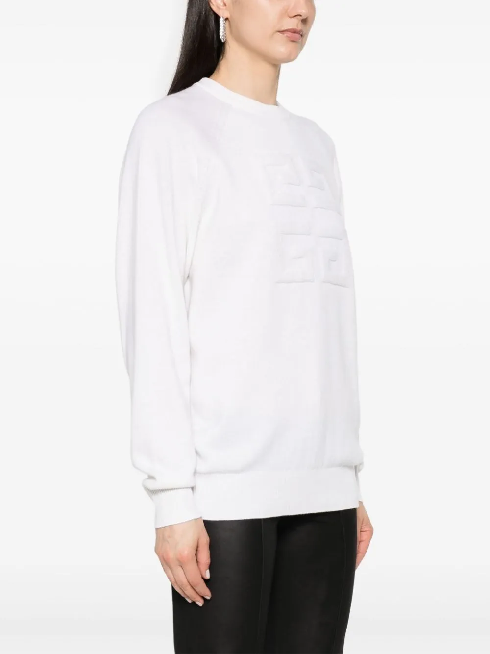 Pullover a maniche lunghe in cachemire.