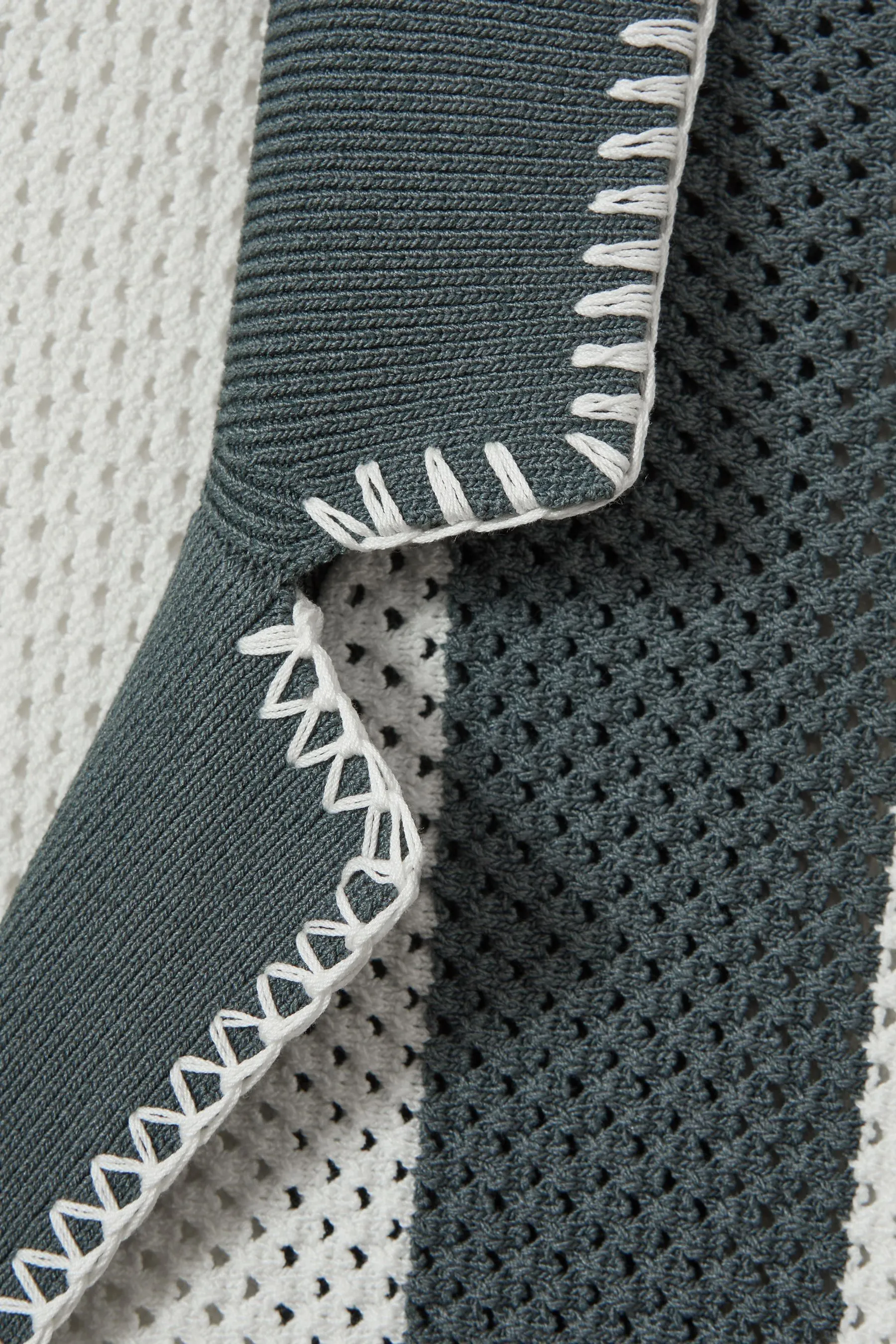 Reiss - Avorio - Camicia in maglia con colletto cubano    