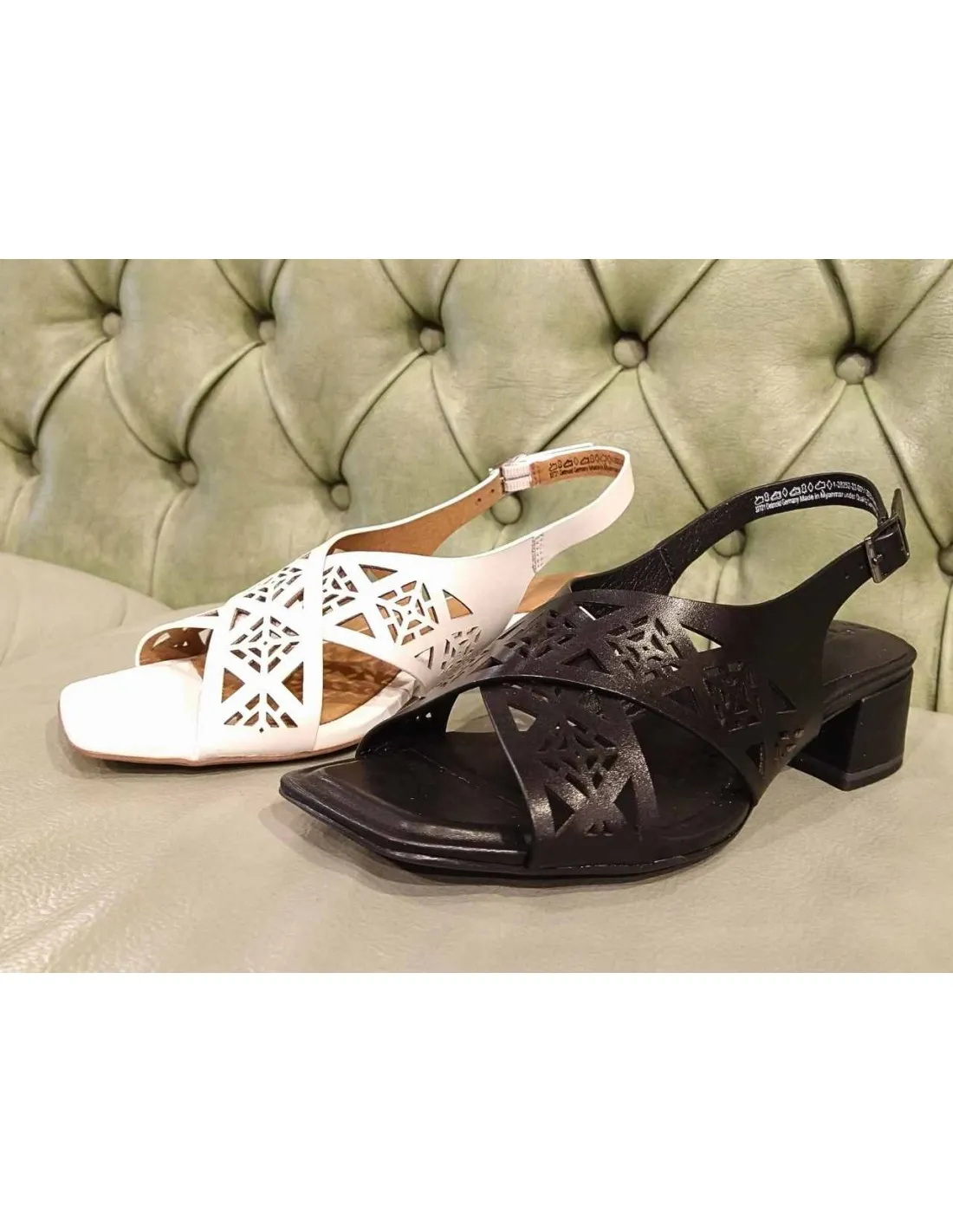 Sandali eleganti traforati estate 2024