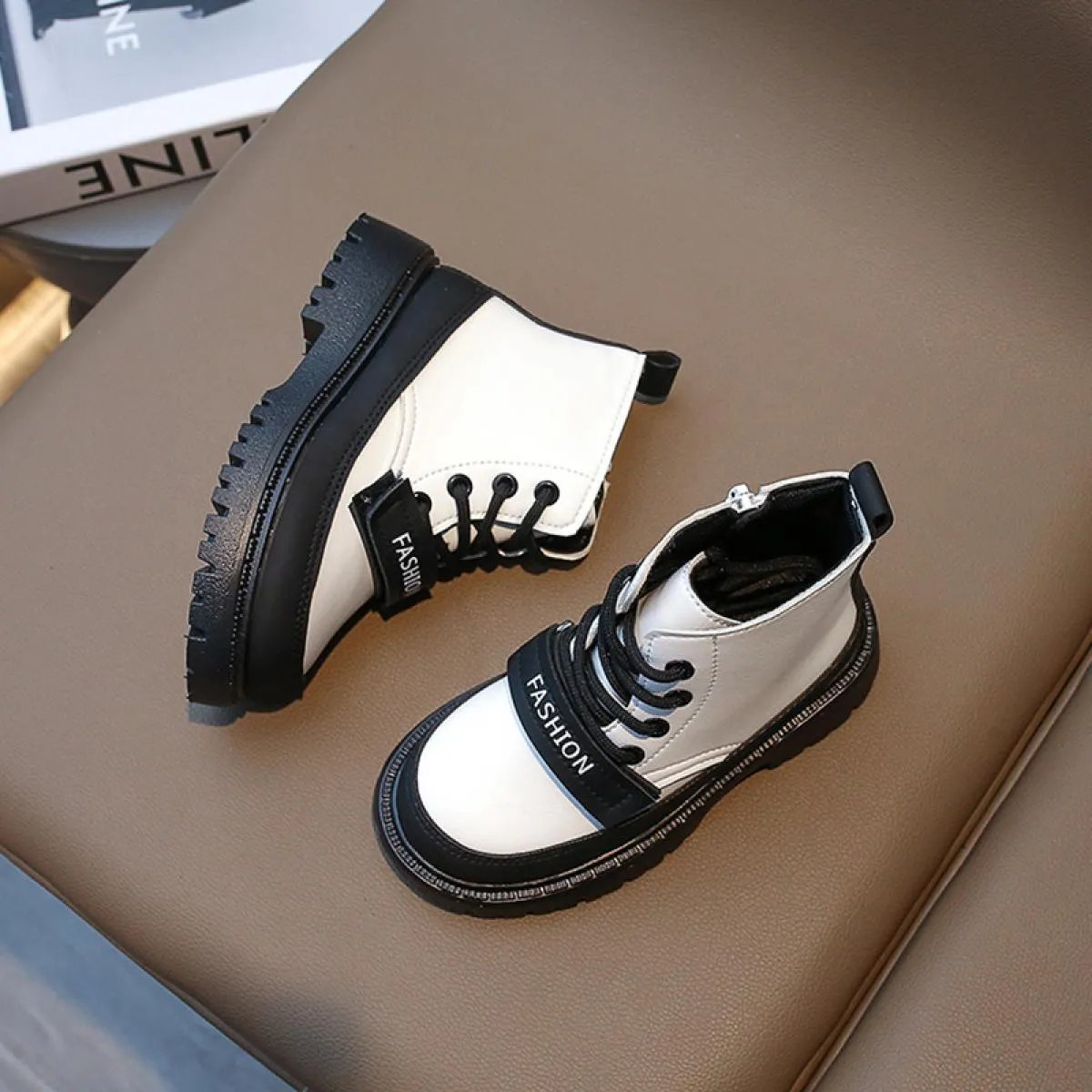 Scarpe con plateau primavera autunno Stivaletti corti da principessa Stivaletti eleganti con lacci per ragazza alla moda Stivale