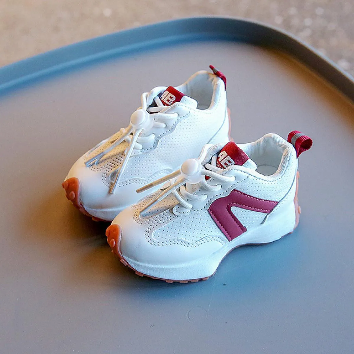 Scarpe da ginnastica a righe Scarpe da ginnastica per bambini Scarpe per bambini Scarpe da tennis Scarpe per bambini Scarpe casu
