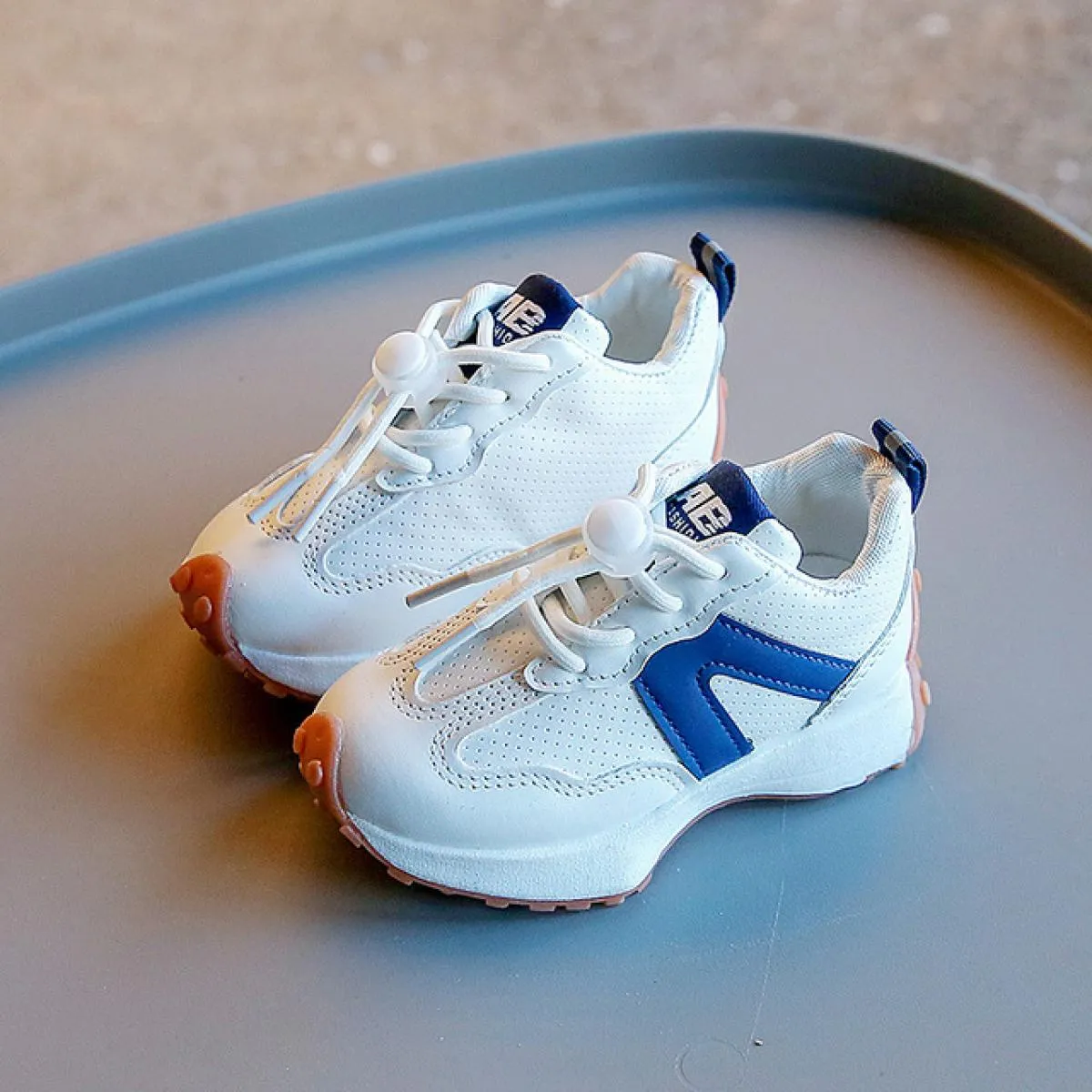 Scarpe da ginnastica a righe Scarpe da ginnastica per bambini Scarpe per bambini Scarpe da tennis Scarpe per bambini Scarpe casu