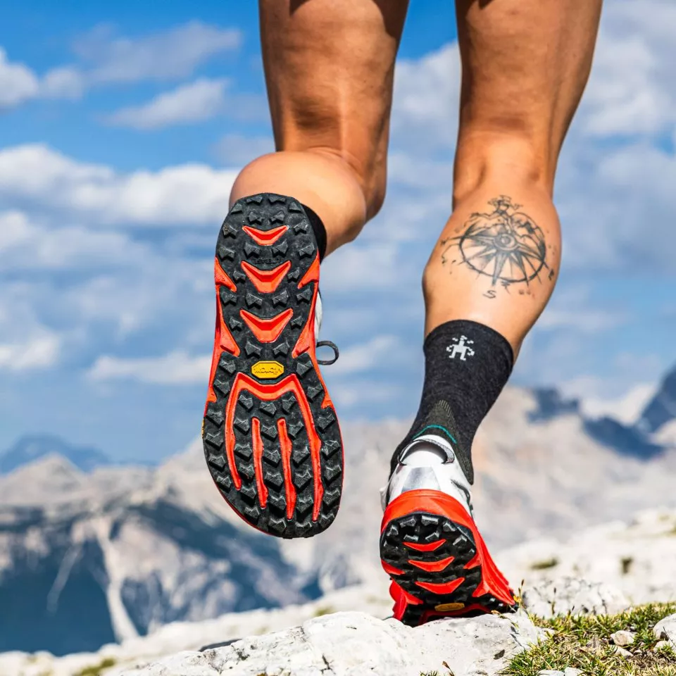 Scarpe per sentieri Altra W MONT BLANC CARBON