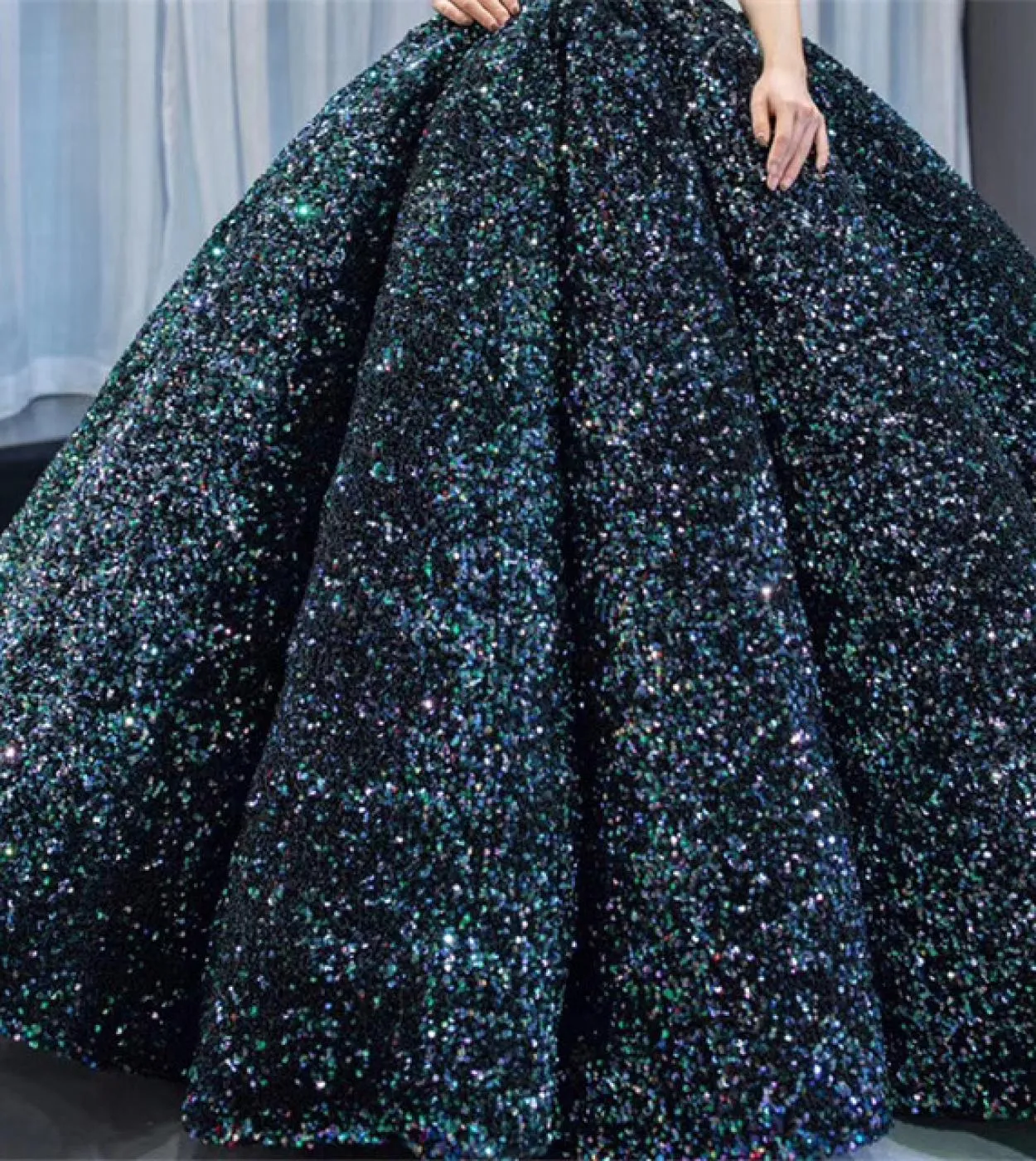 Serene Hill Indigo Blue Gold Abiti da sposa di lusso con paillettes maniche lunghe Abito da sposa Plus Size Donna Ha2466 Custom