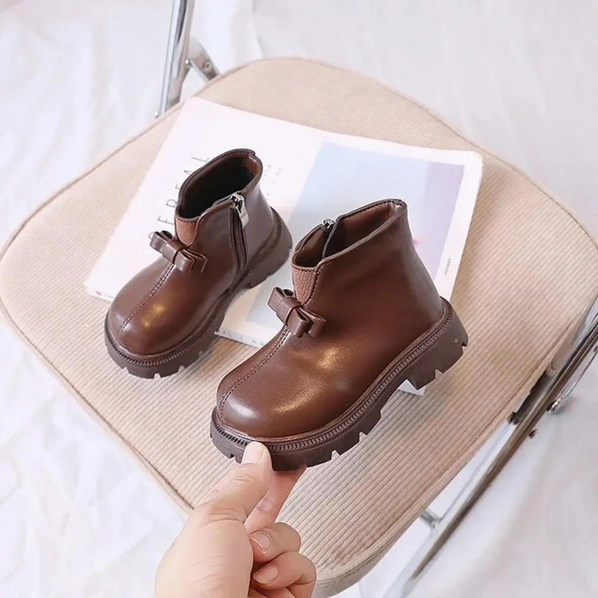 Stivaletti Bowknot alla moda Scarpe da principessa per ragazze Nuovo 2024 Stivaletti semplici antiscivolo per bambini Stivali ca