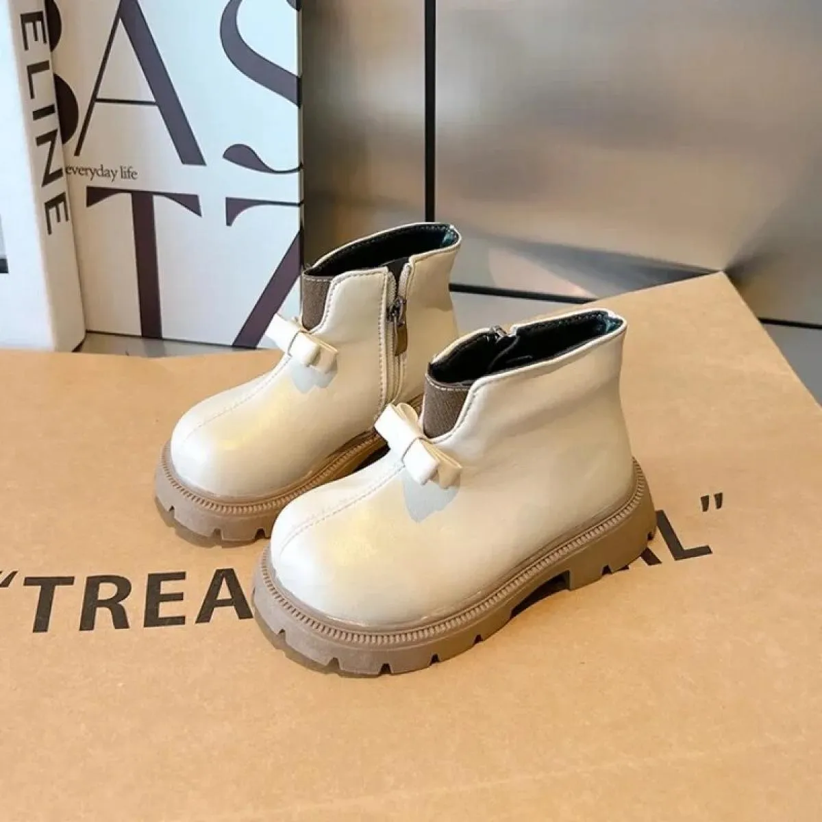Stivaletti Bowknot alla moda Scarpe da principessa per ragazze Nuovo 2024 Stivaletti semplici antiscivolo per bambini Stivali ca