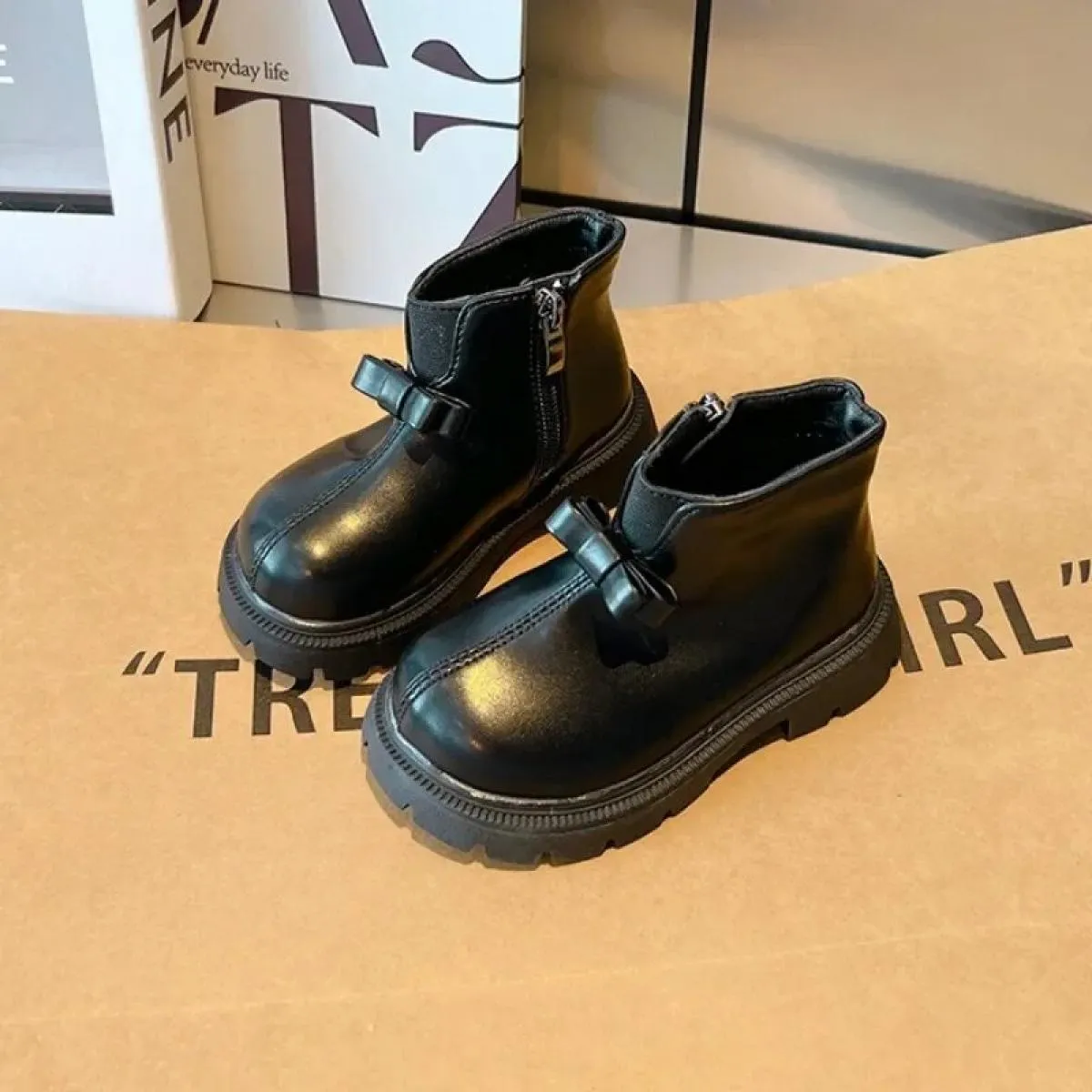 Stivaletti Bowknot alla moda Scarpe da principessa per ragazze Nuovo 2024 Stivaletti semplici antiscivolo per bambini Stivali ca