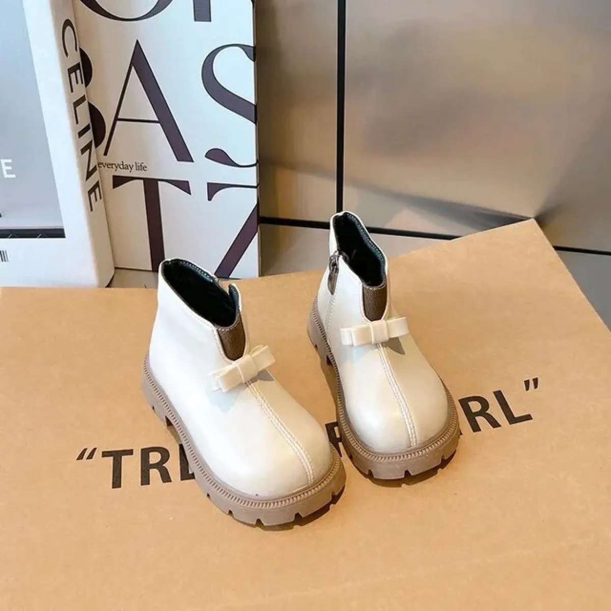 Stivaletti Bowknot alla moda Scarpe da principessa per ragazze Nuovo 2024 Stivaletti semplici antiscivolo per bambini Stivali ca