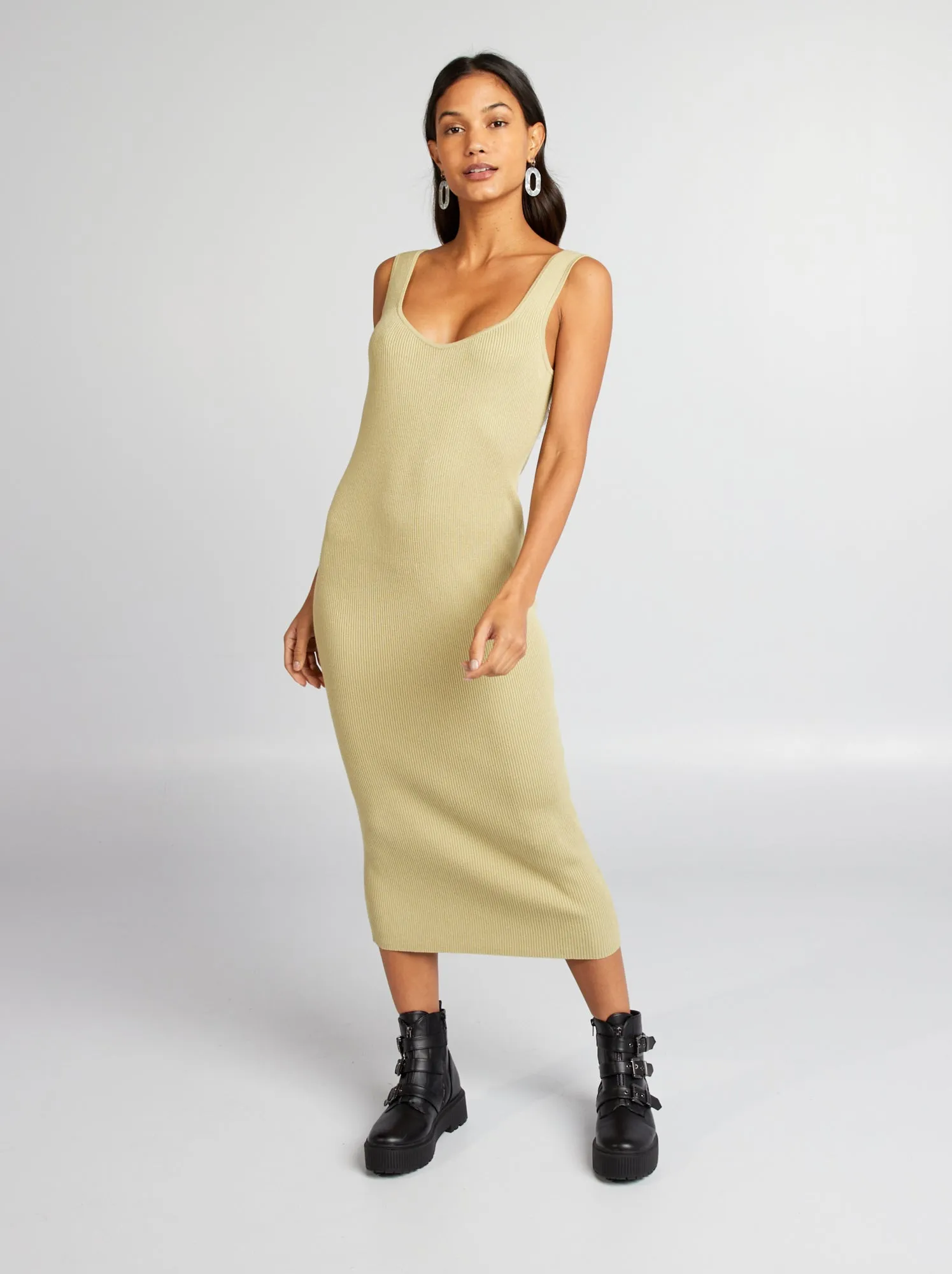 Vestito a tubino midi in maglia a coste - KAKI
