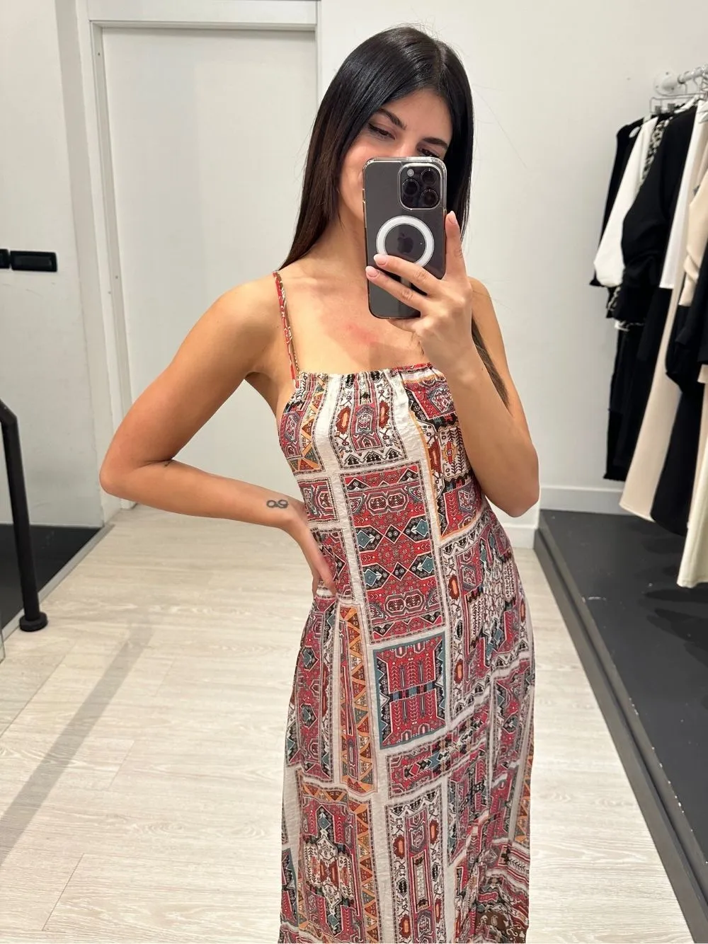 Vestito lungo fantasia tribale fascette